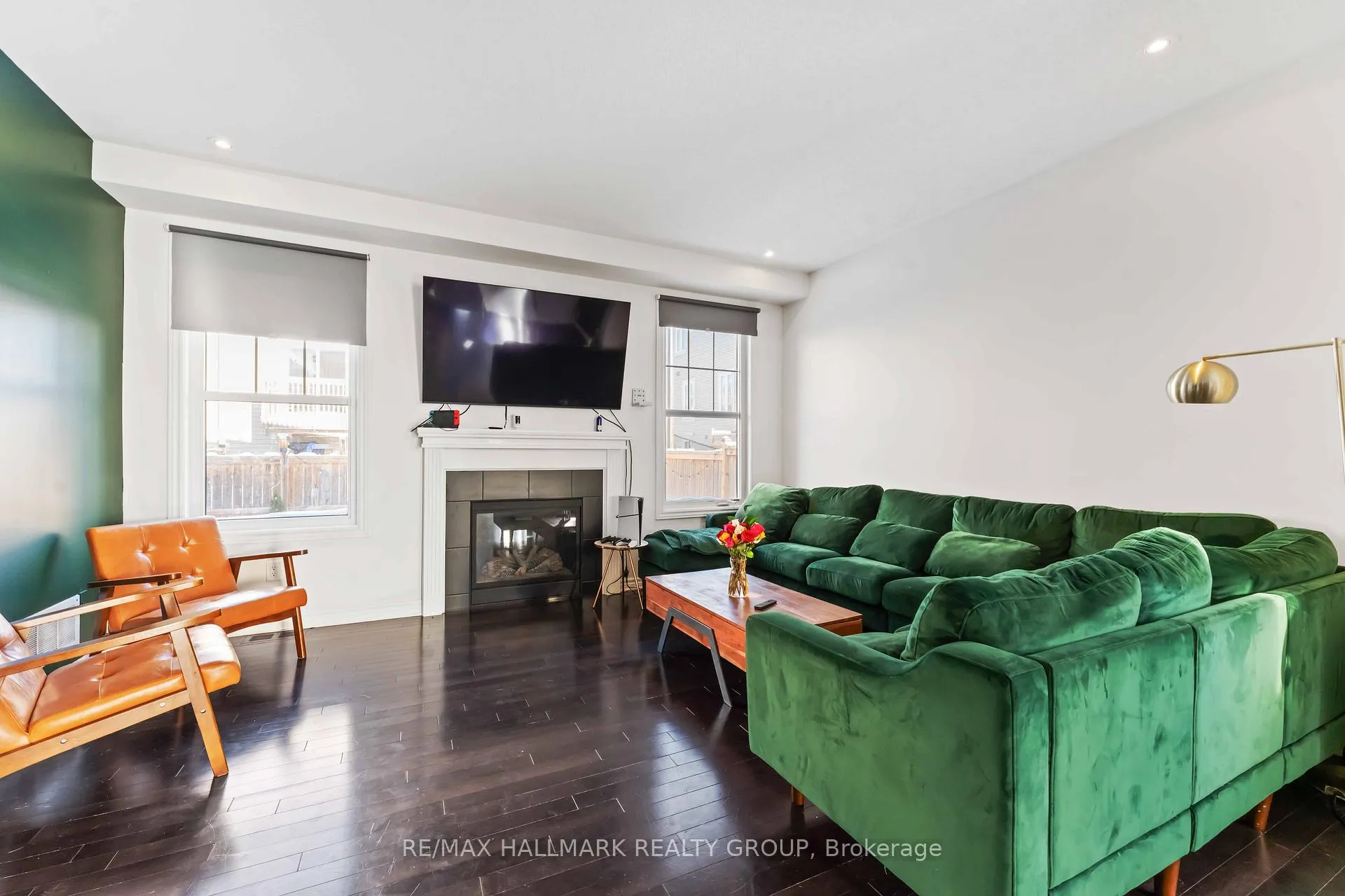 Photo 5 of 168 Flowing Creek Circle, Ottawa, Kanata - Emerald Meadows/Trailwest — HOMEH