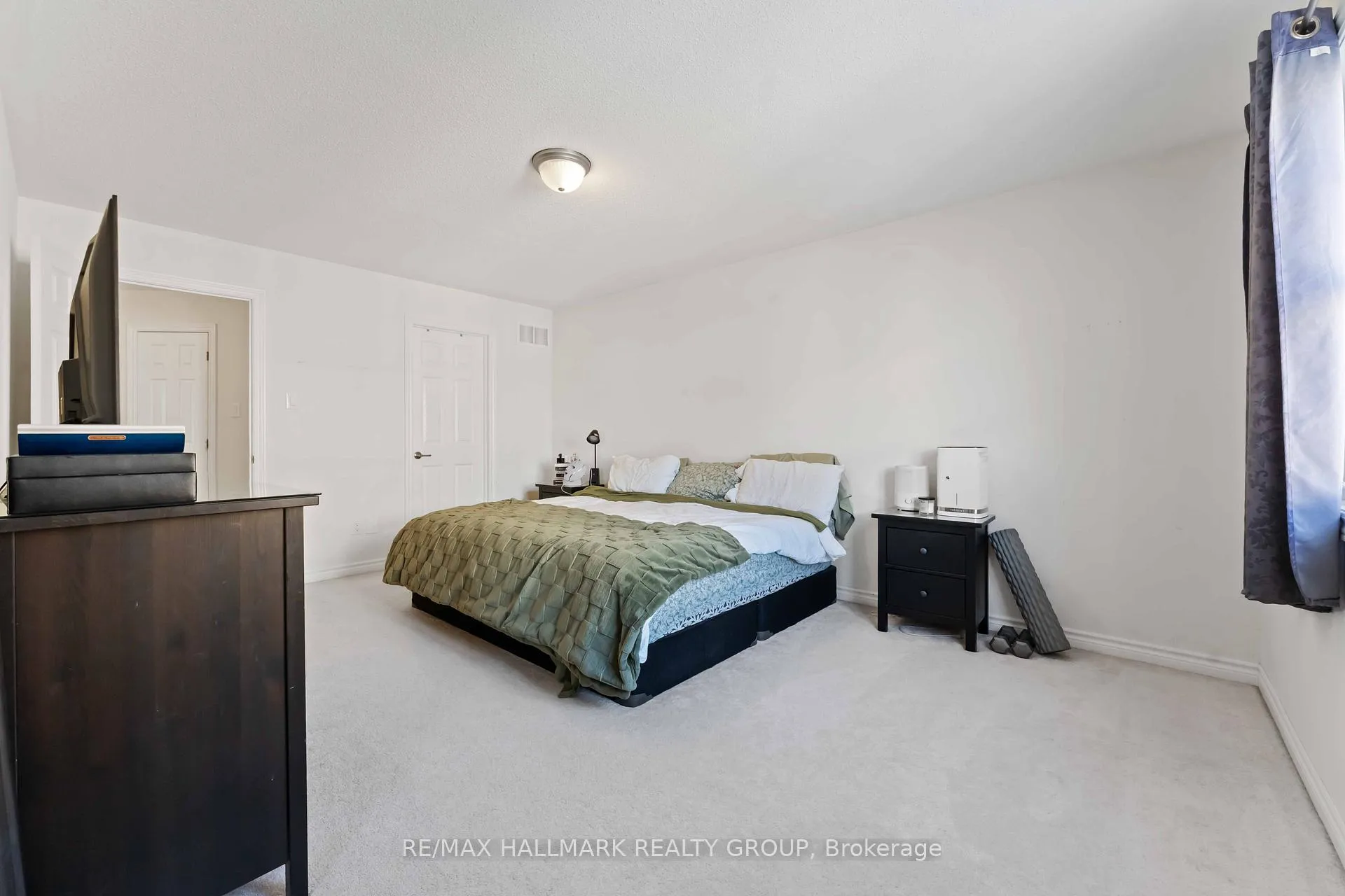 Photo 21 of 168 Flowing Creek Circle, Ottawa, Kanata - Emerald Meadows/Trailwest — HOMEH