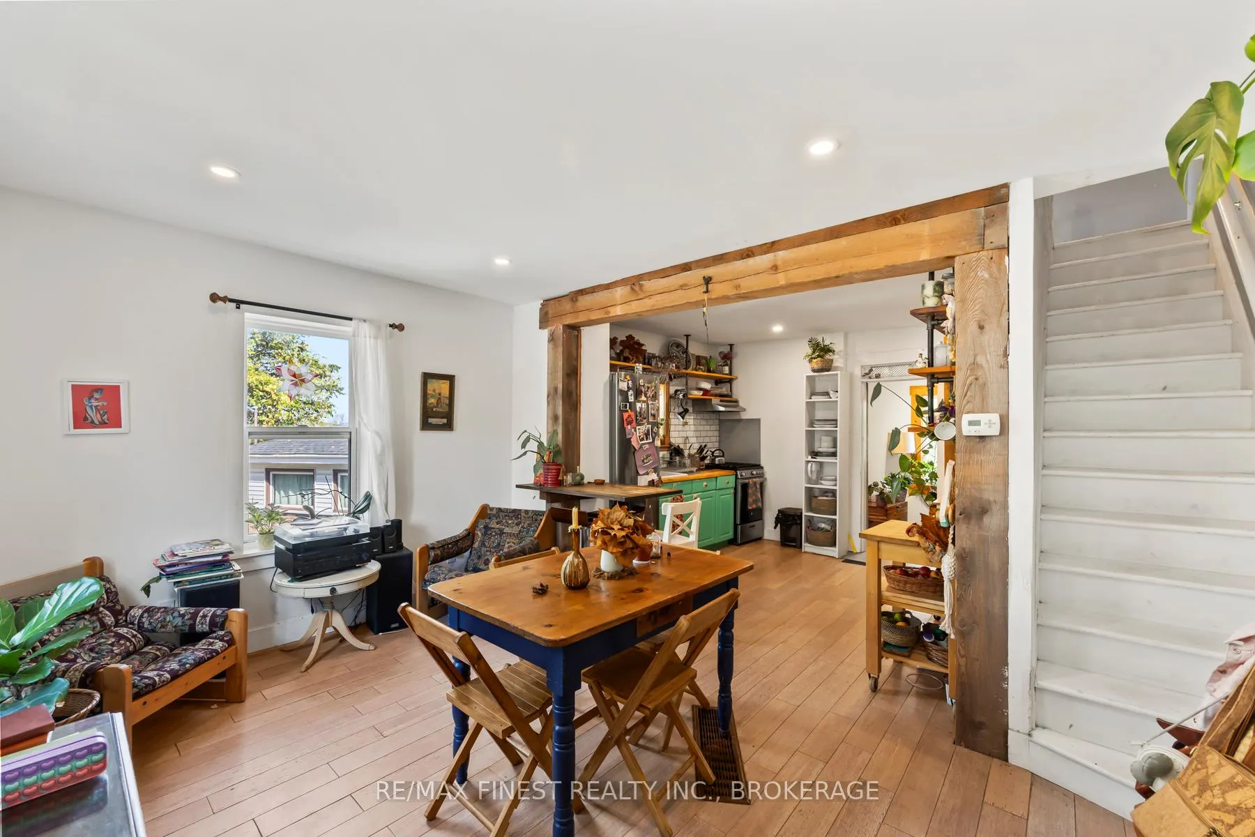 Photo 10 of 343 Sydenham Street, Kingston, East of Sir John A. Blvd — HOMEH