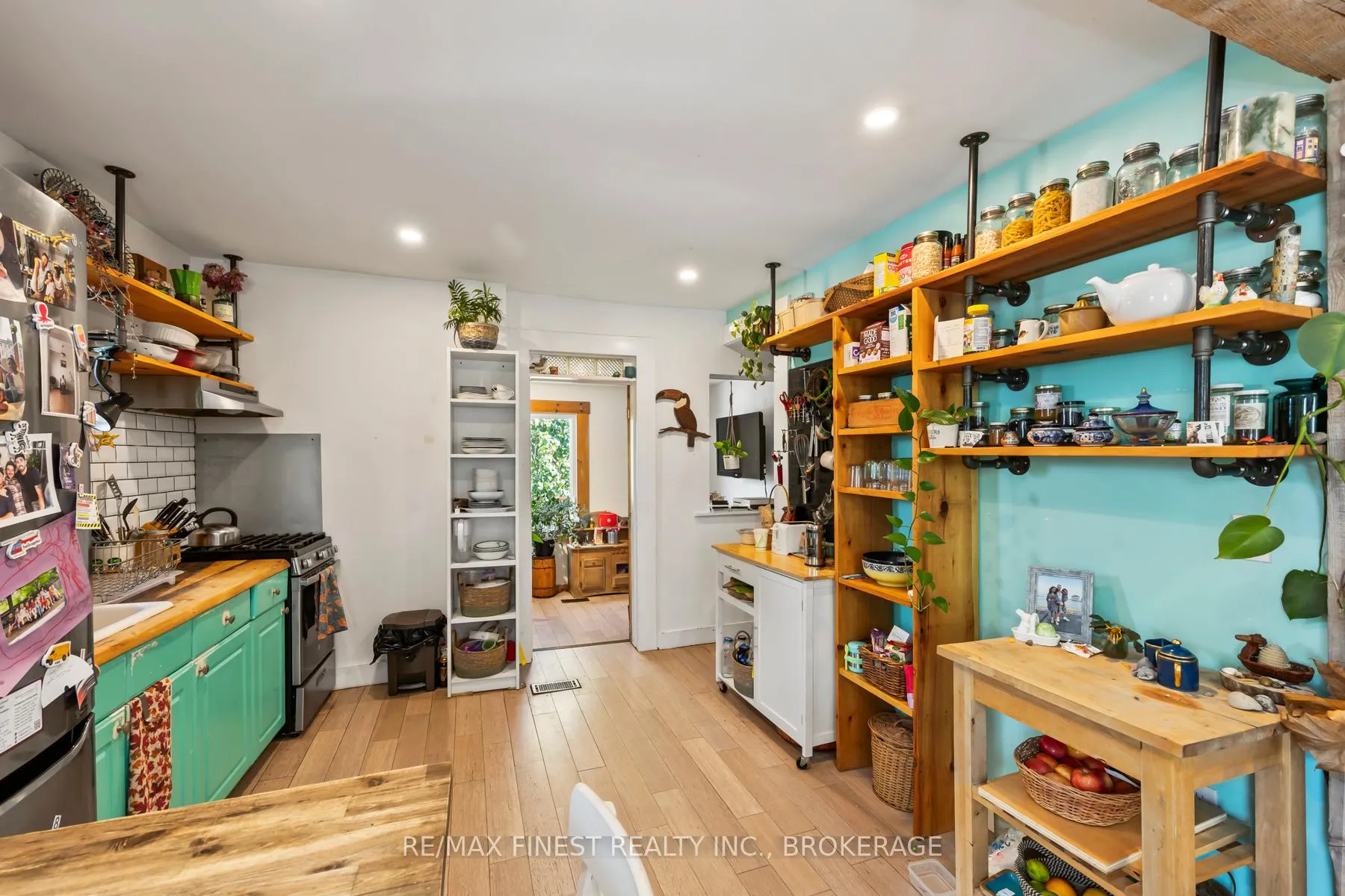 Photo 13 of 343 Sydenham Street, Kingston, East of Sir John A. Blvd — HOMEH