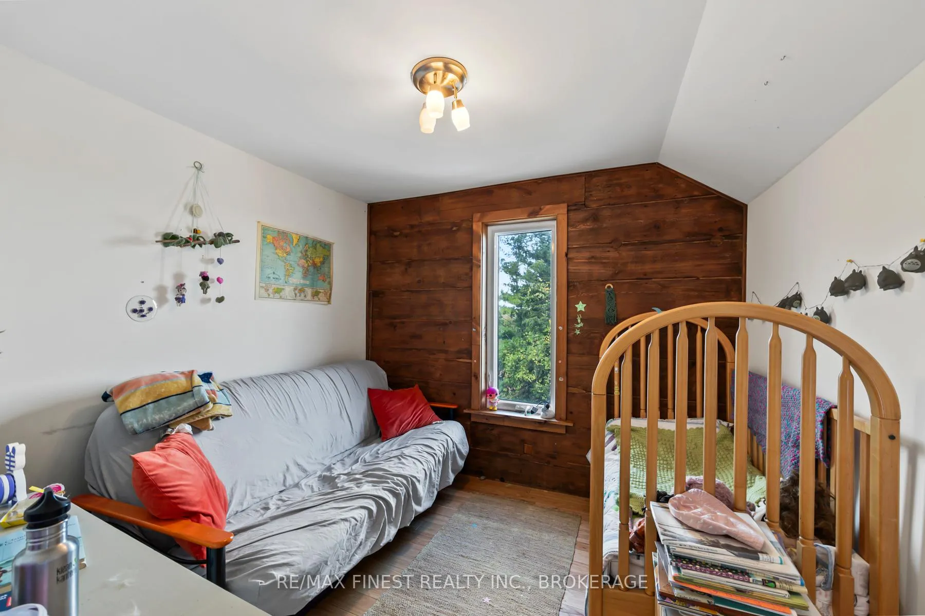 Photo 21 of 343 Sydenham Street, Kingston, East of Sir John A. Blvd — HOMEH
