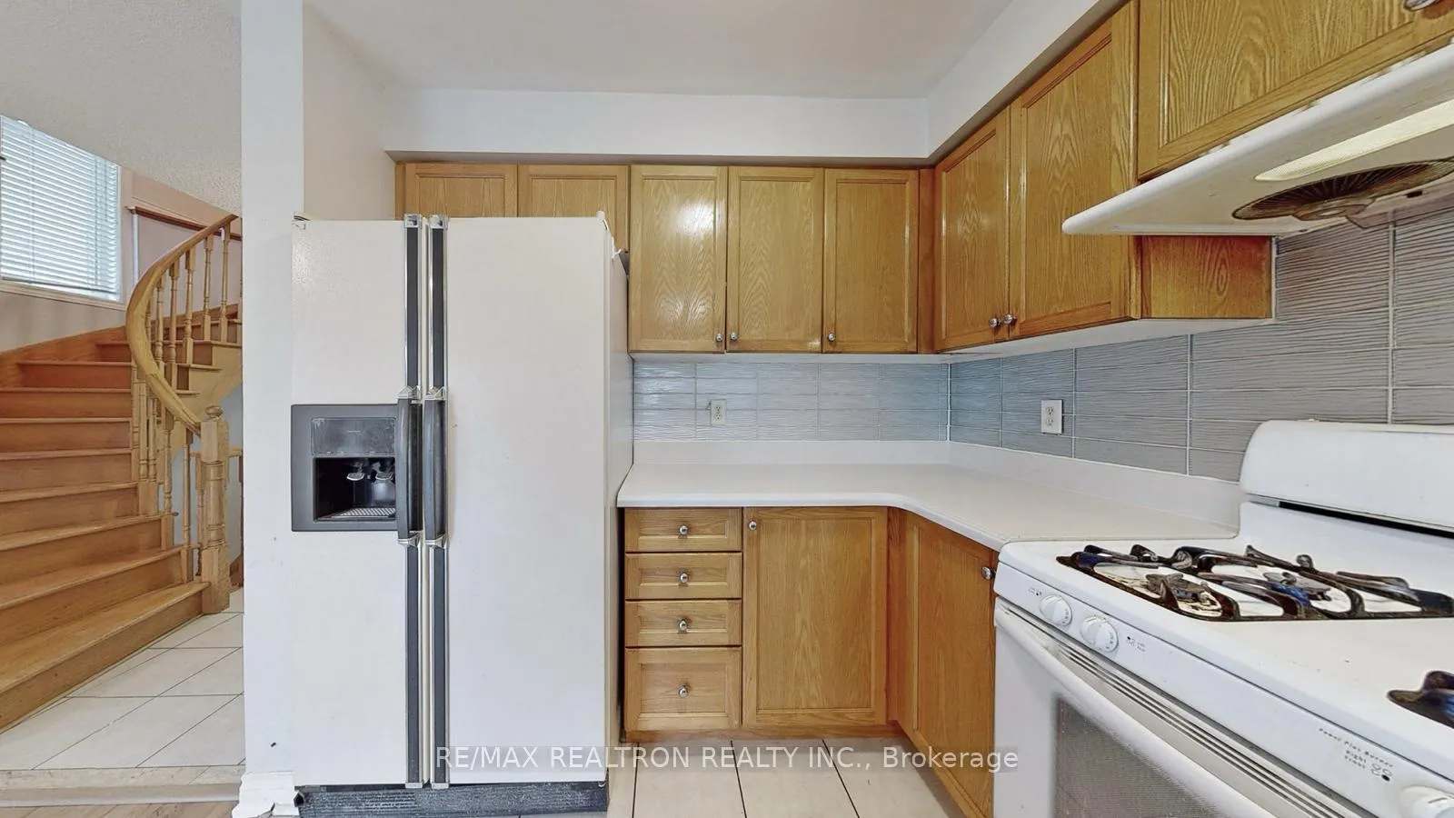 Photo 10 of 25 Boxhill Road, Markham, Milliken Mills East — HOMEH