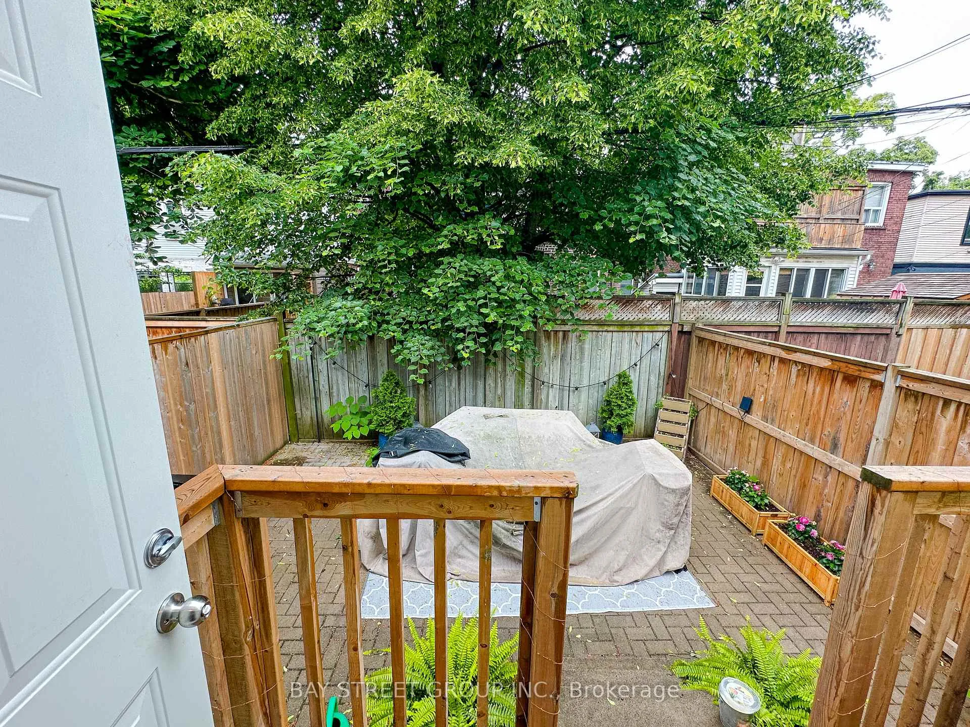 Photo 9 of Unit Main Fl, 36 Ashdale Avenue, Toronto, Greenwood-Coxwell — HOMEH