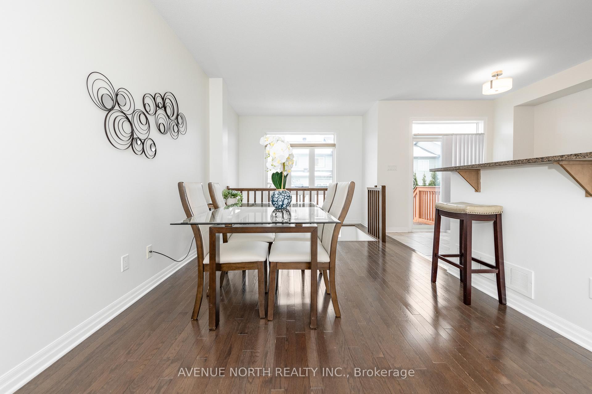 Photo 11 of 130 Fairweather Street, Ottawa, Leitrim — HOMEH