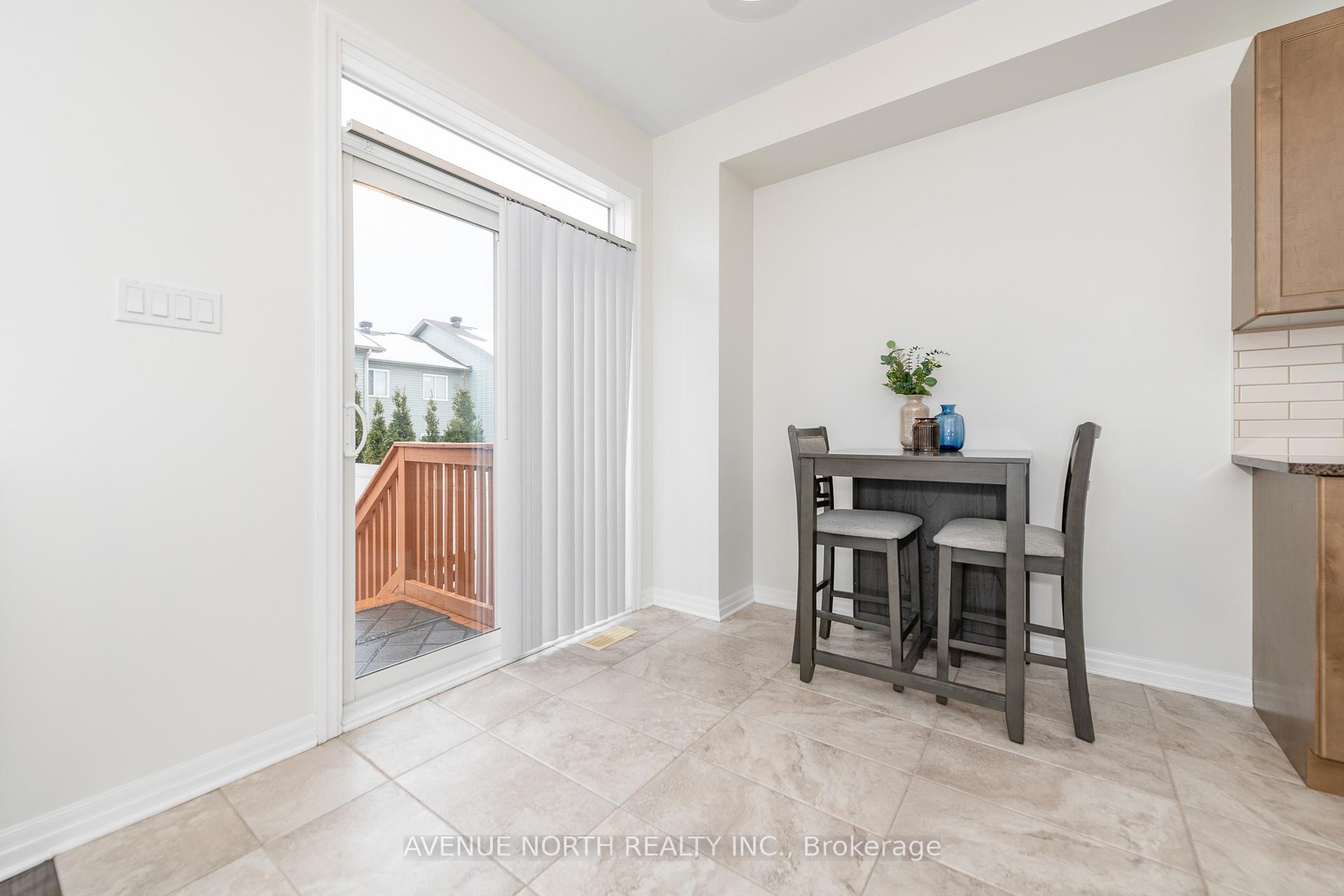 Photo 15 of 130 Fairweather Street, Ottawa, Leitrim — HOMEH