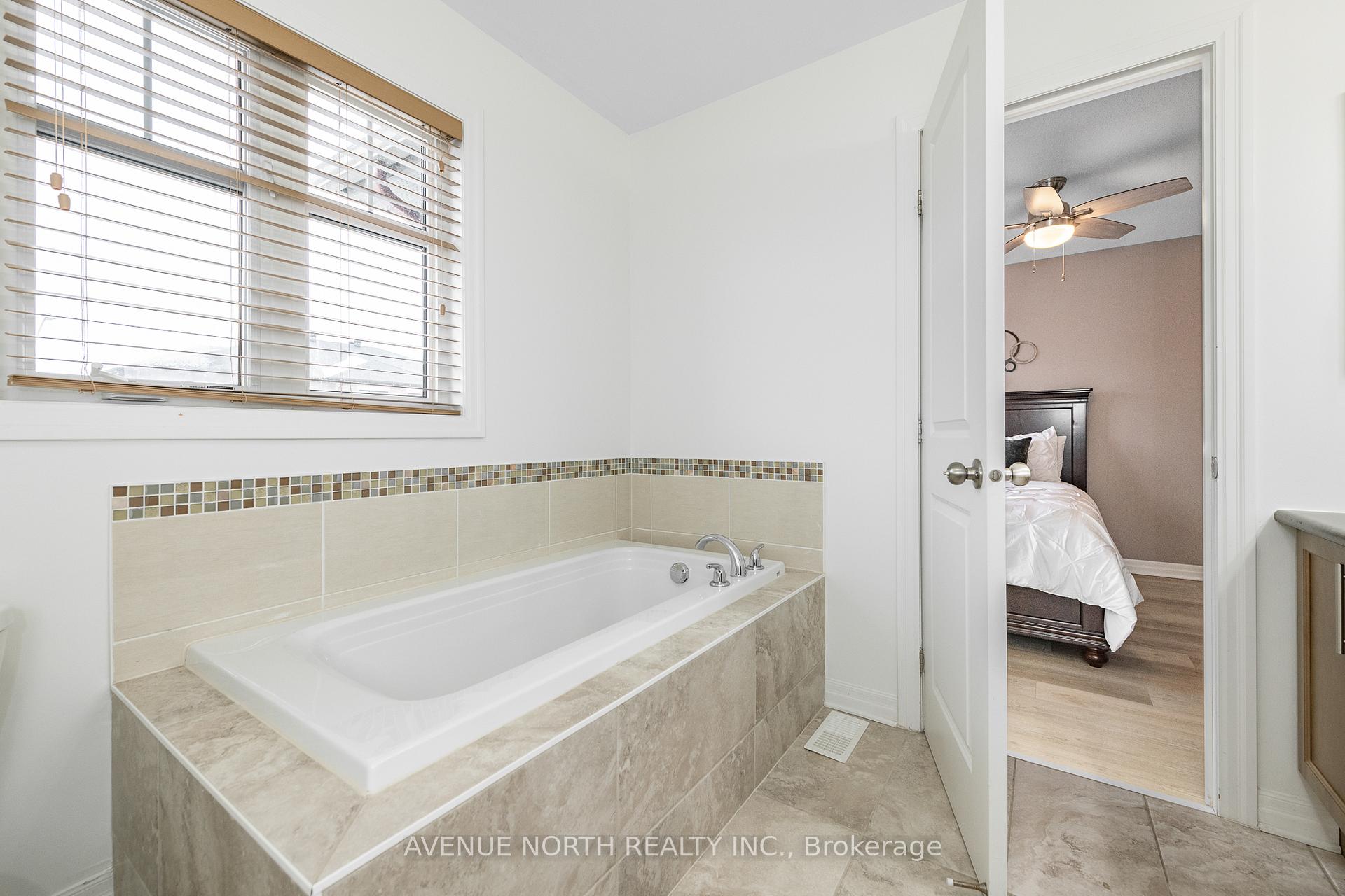 Photo 26 of 130 Fairweather Street, Ottawa, Leitrim — HOMEH