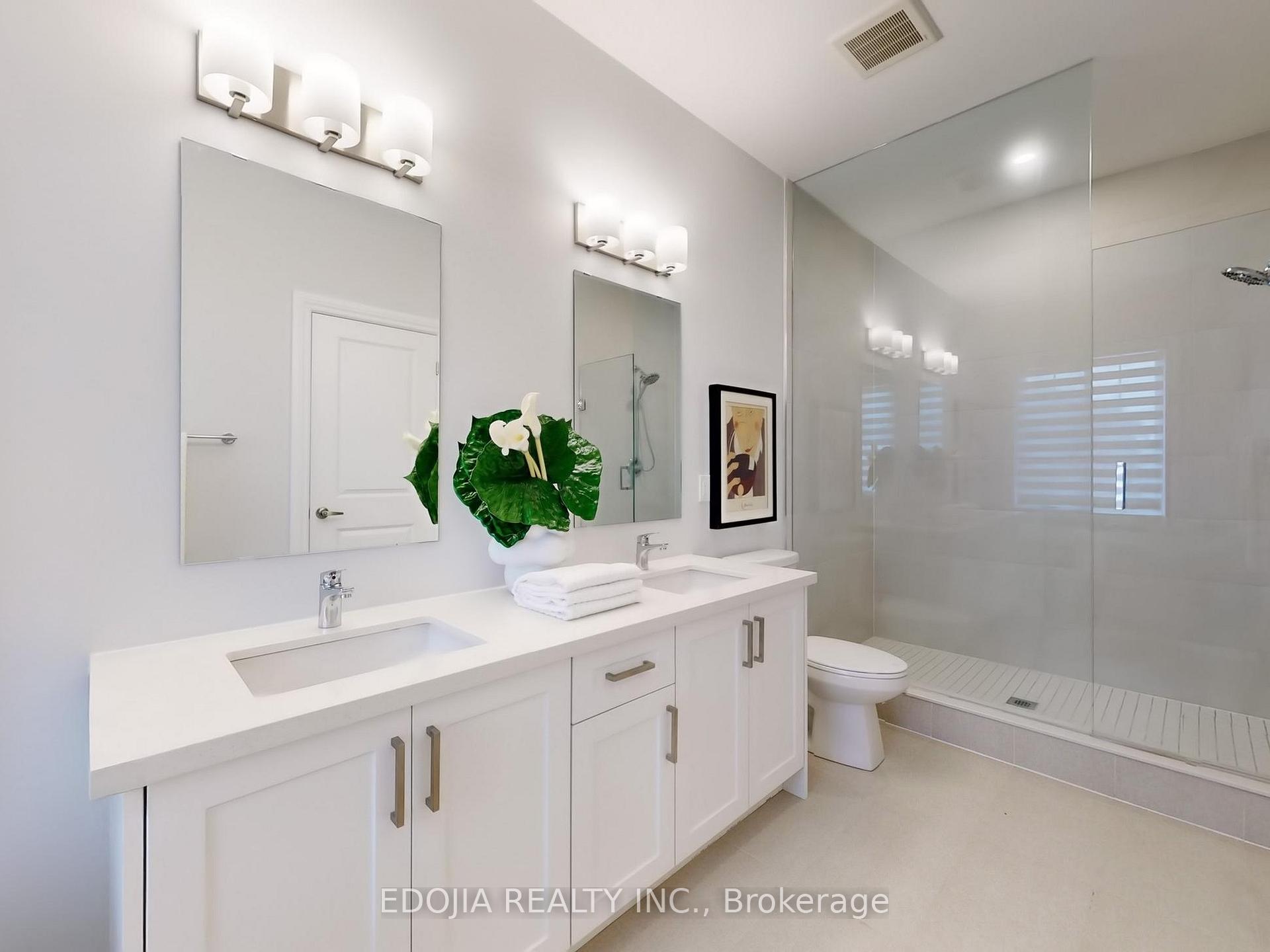 Photo 18 of 10 Pevensey Lane, Markham, Angus Glen — HOMEH