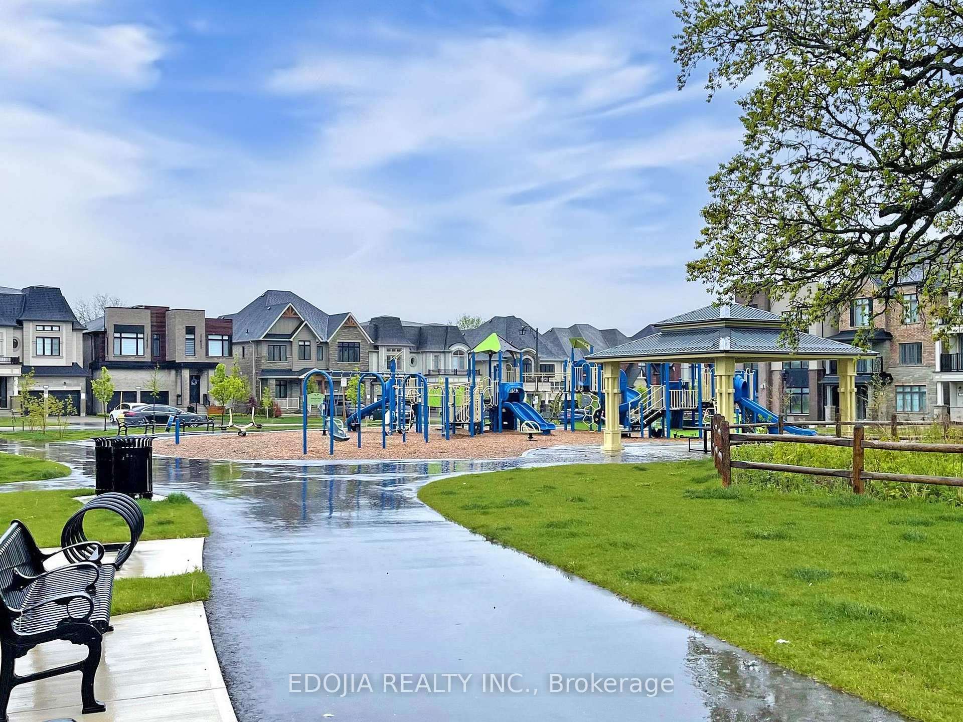 Photo 42 of 10 Pevensey Lane, Markham, Angus Glen — HOMEH