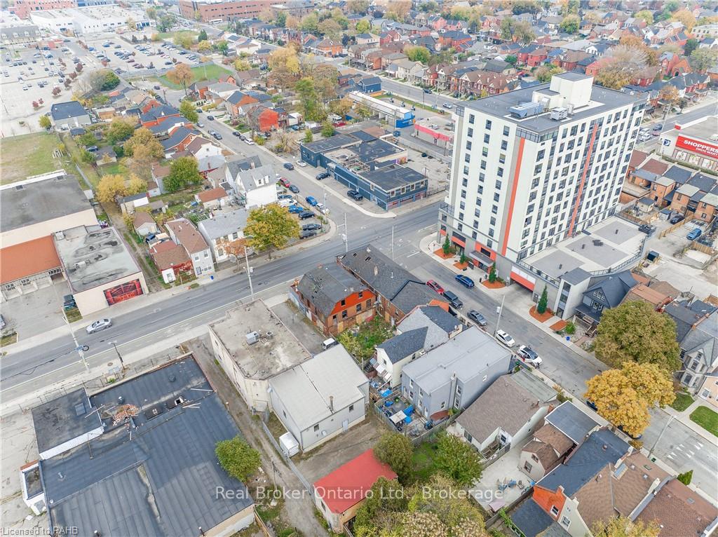 Photo 4 of 202 Cannon Street E, Hamilton, Beasley — HOMEH