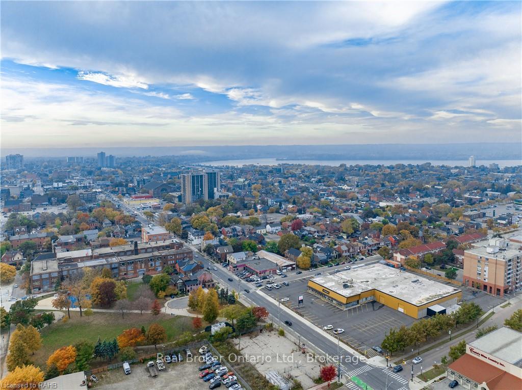 Photo 7 of 202 Cannon Street E, Hamilton, Beasley — HOMEH