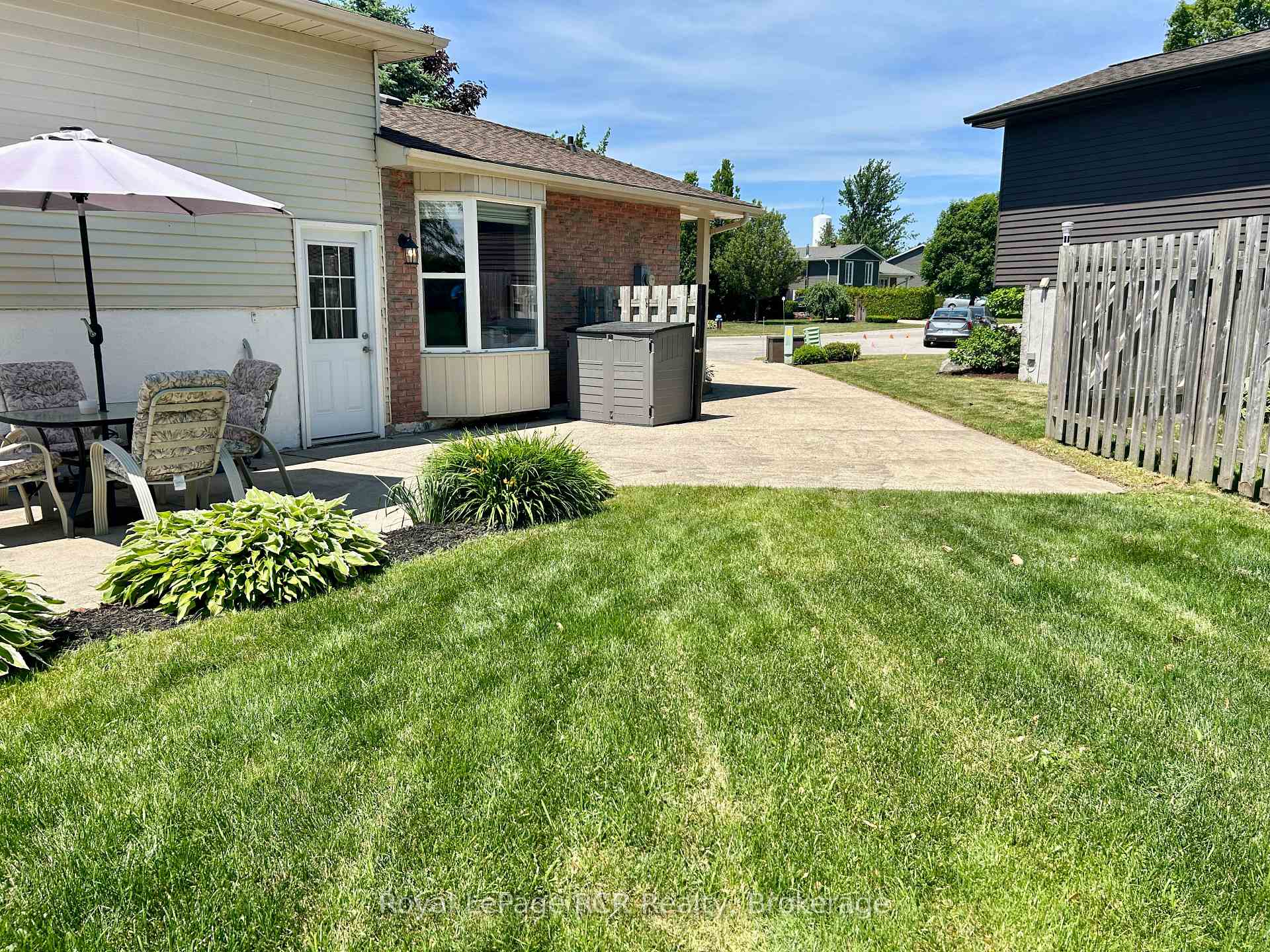 Photo 3 of 754 Andrew Malcolm Drive, Kincardine — HOMEH