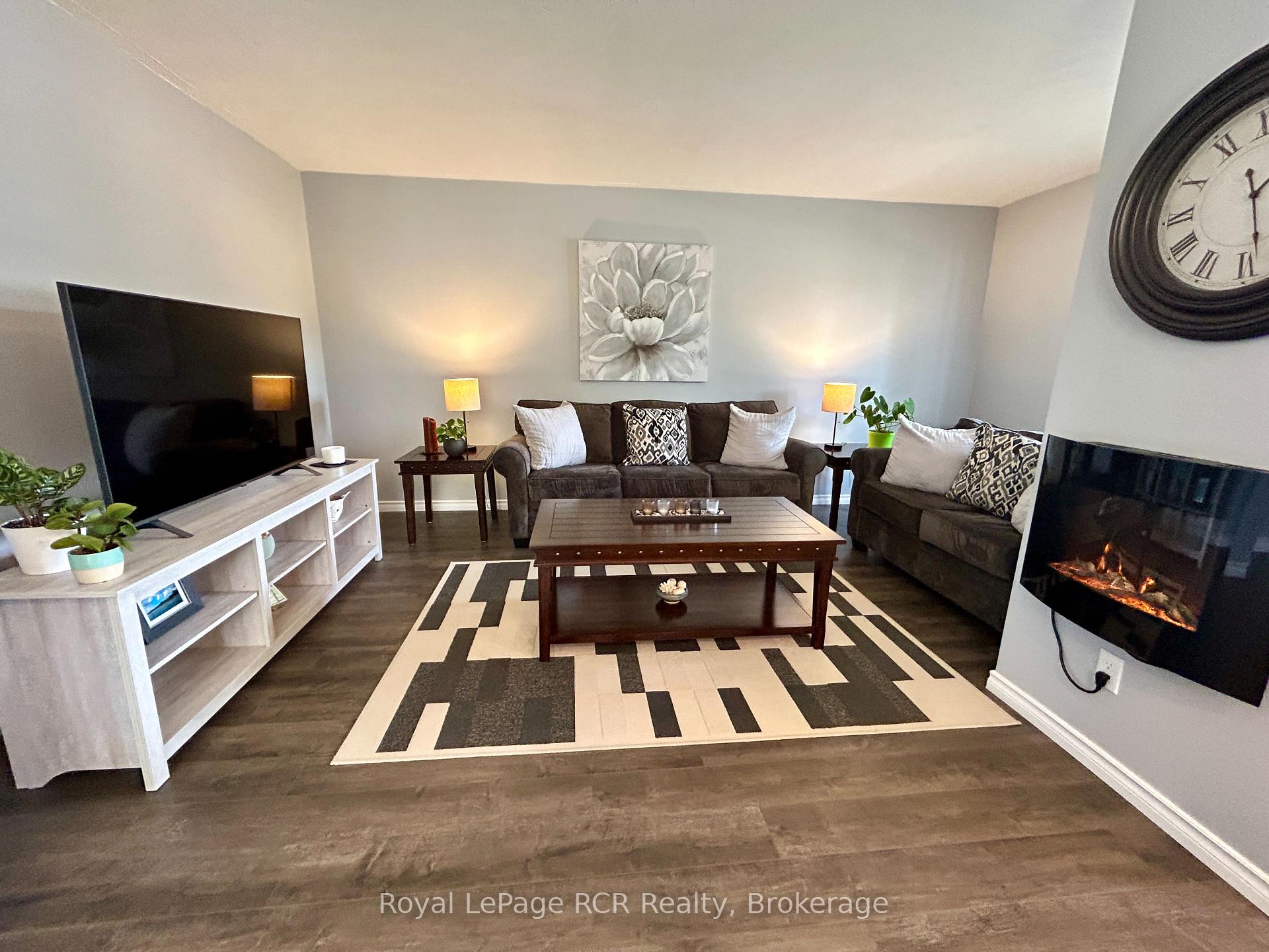 Photo 12 of 754 Andrew Malcolm Drive, Kincardine — HOMEH