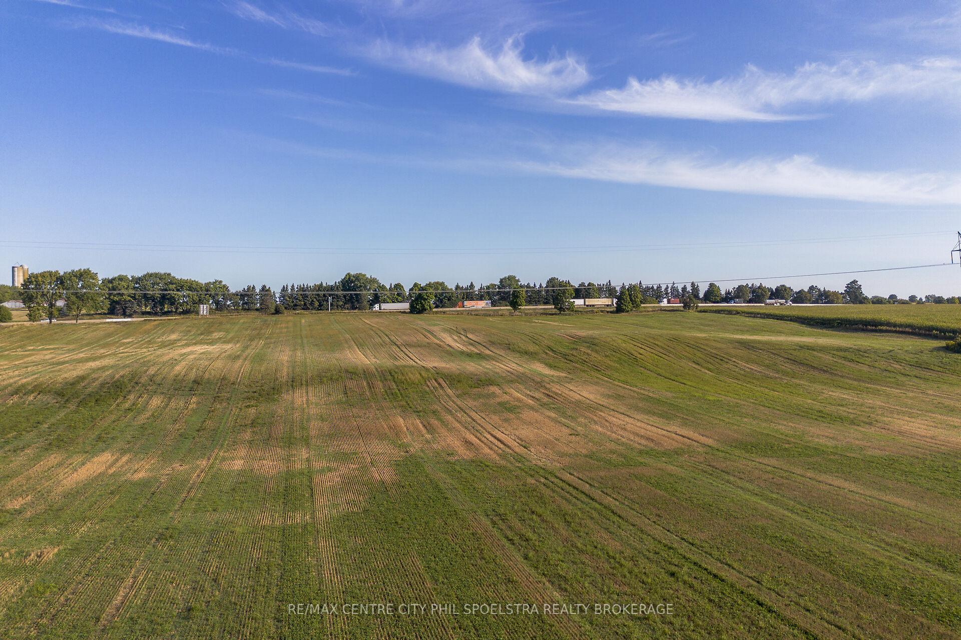 Photo 21 of 4514 Cromarty Drive, Thames Centre, Mossley — HOMEH