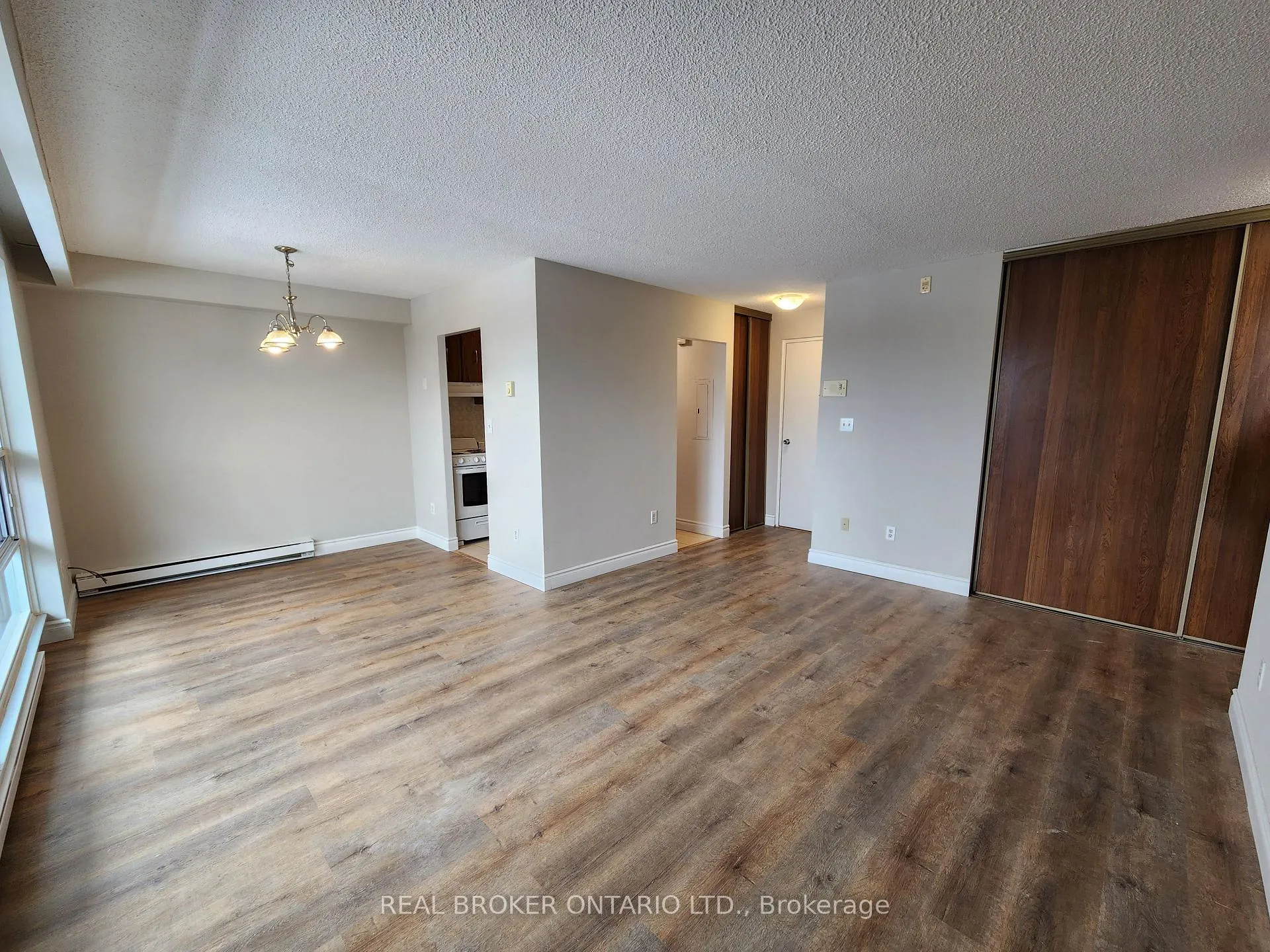 Front of Unit Apt #302, 97 Nonquon Road