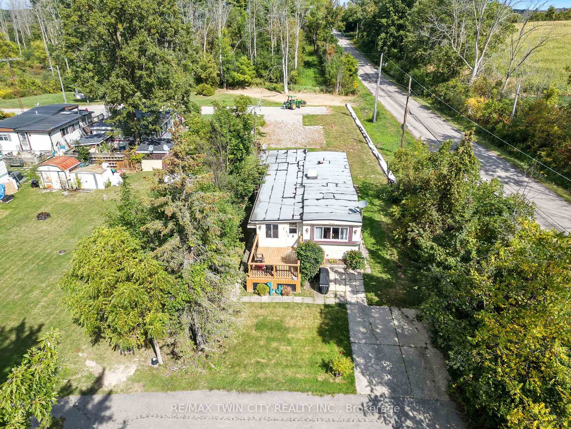 Photo 2 of Unit 7 Sunvalley, 1429 Sheffield Road, Hamilton, Rural Flamborough — HOMEH