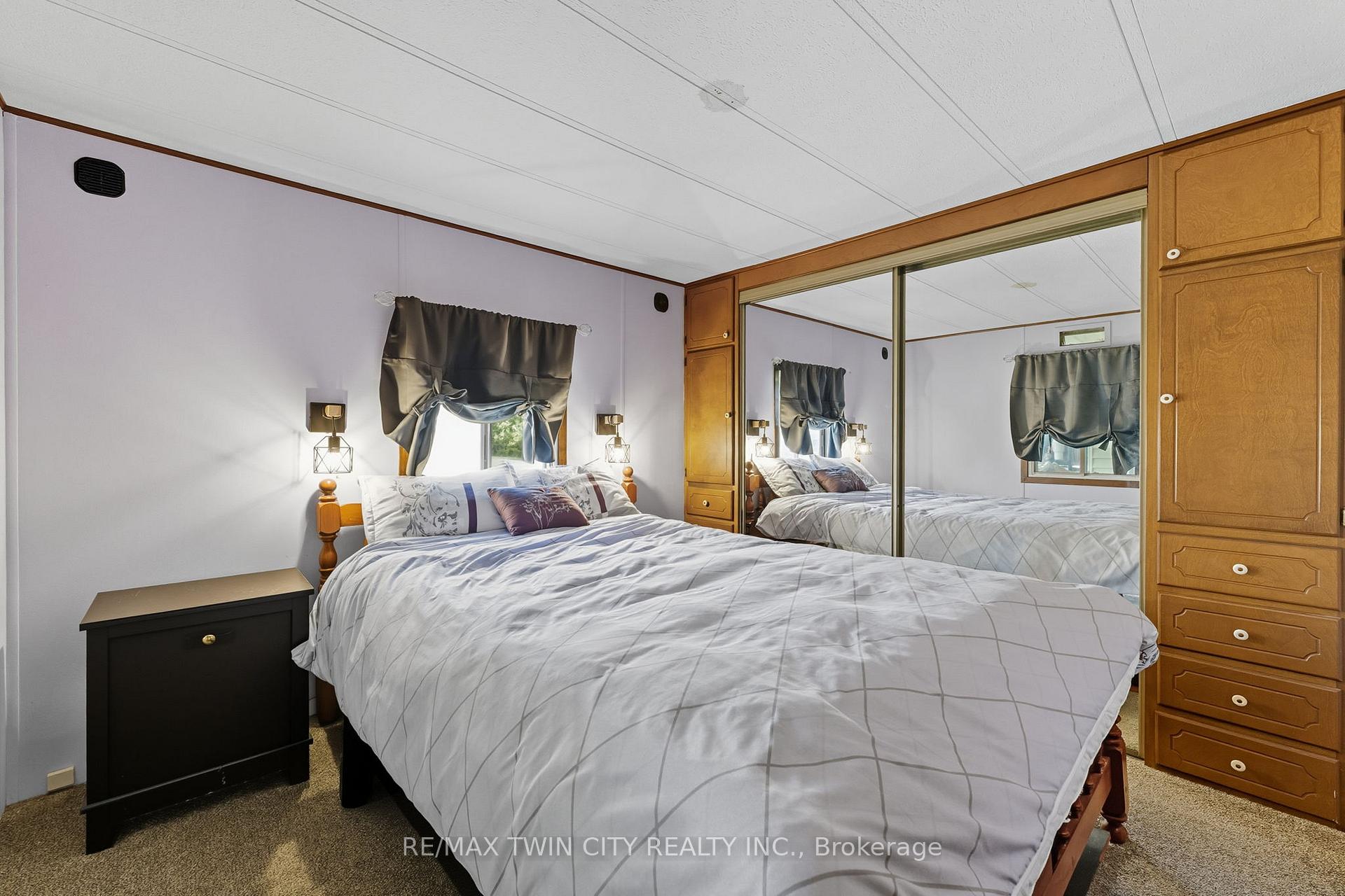 Photo 8 of Unit 7 Sunvalley, 1429 Sheffield Road, Hamilton, Rural Flamborough — HOMEH