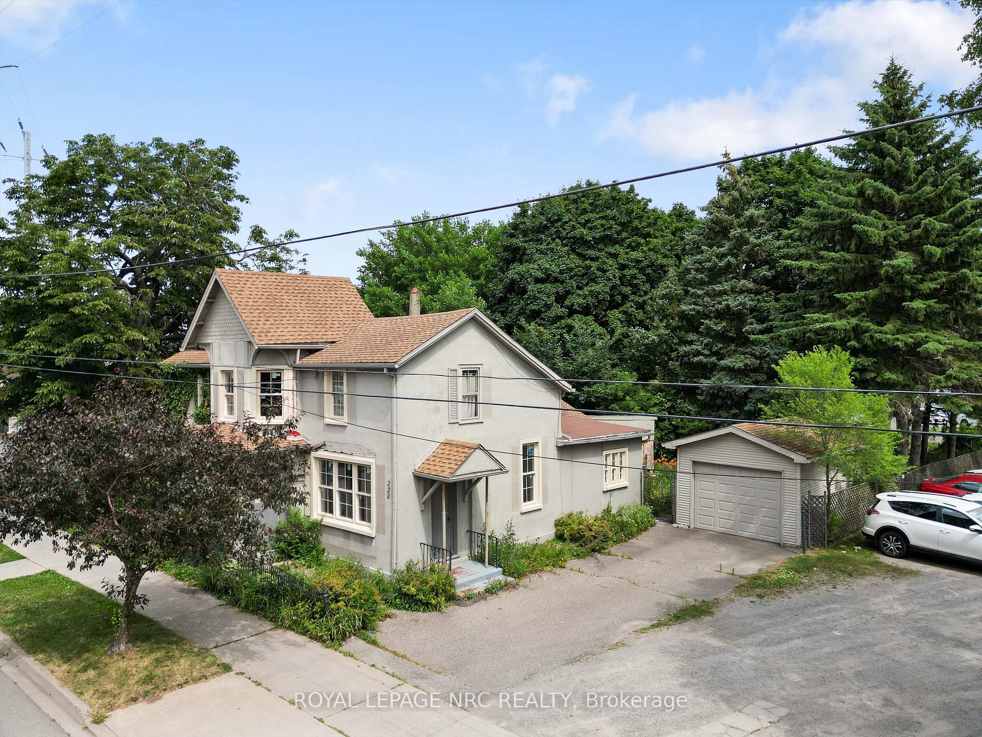 Photo 3 of 228 King Street, St. Catharines, Downtown — HOMEH