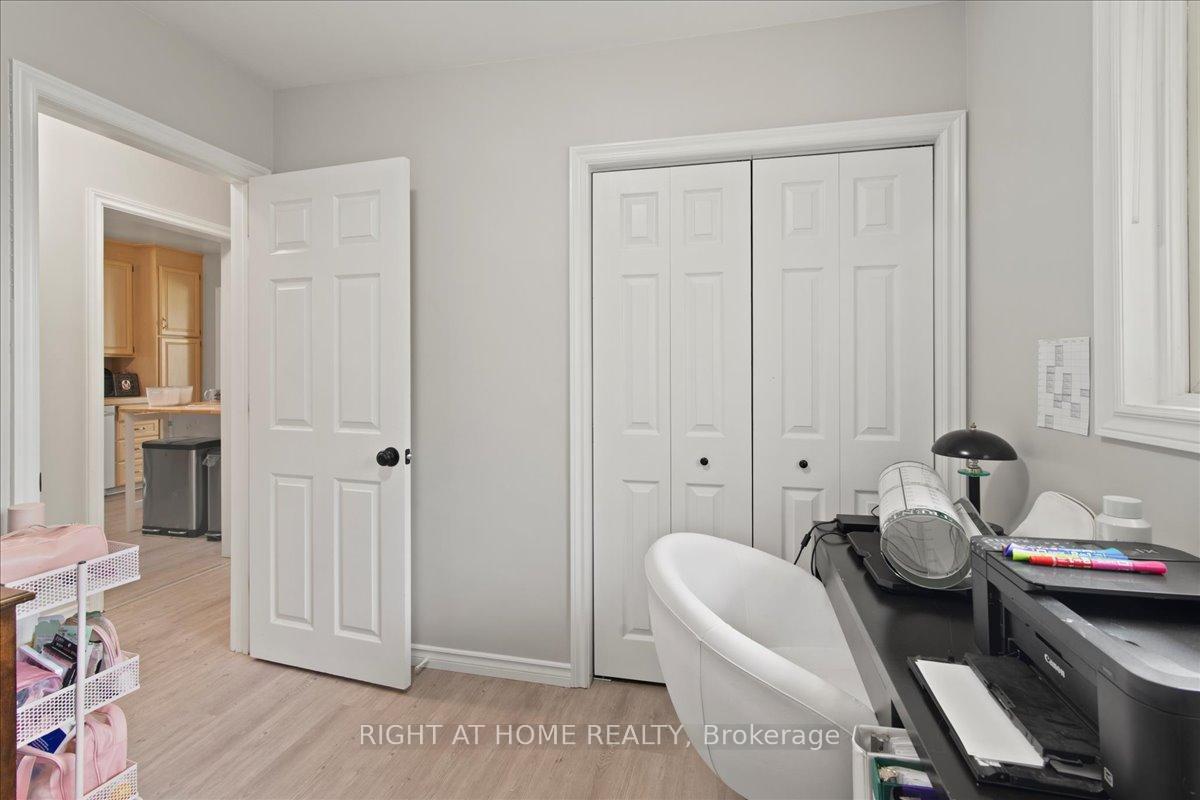 Photo 18 of 136 Langton Street, Peterborough, Northcrest Ward 5 — HOMEH