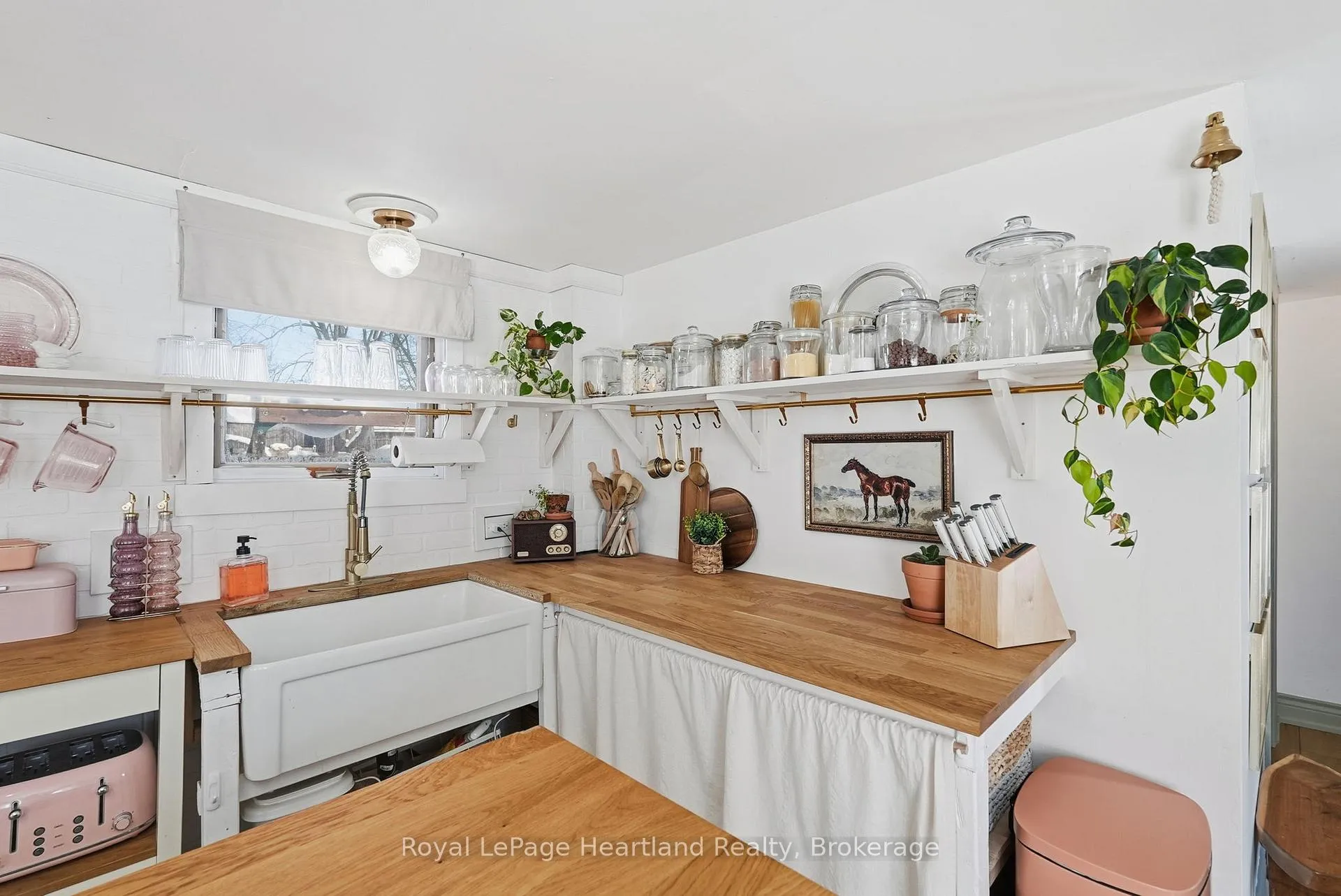 Photo 10 of 17 Clarke Street S, Minto — HOMEH