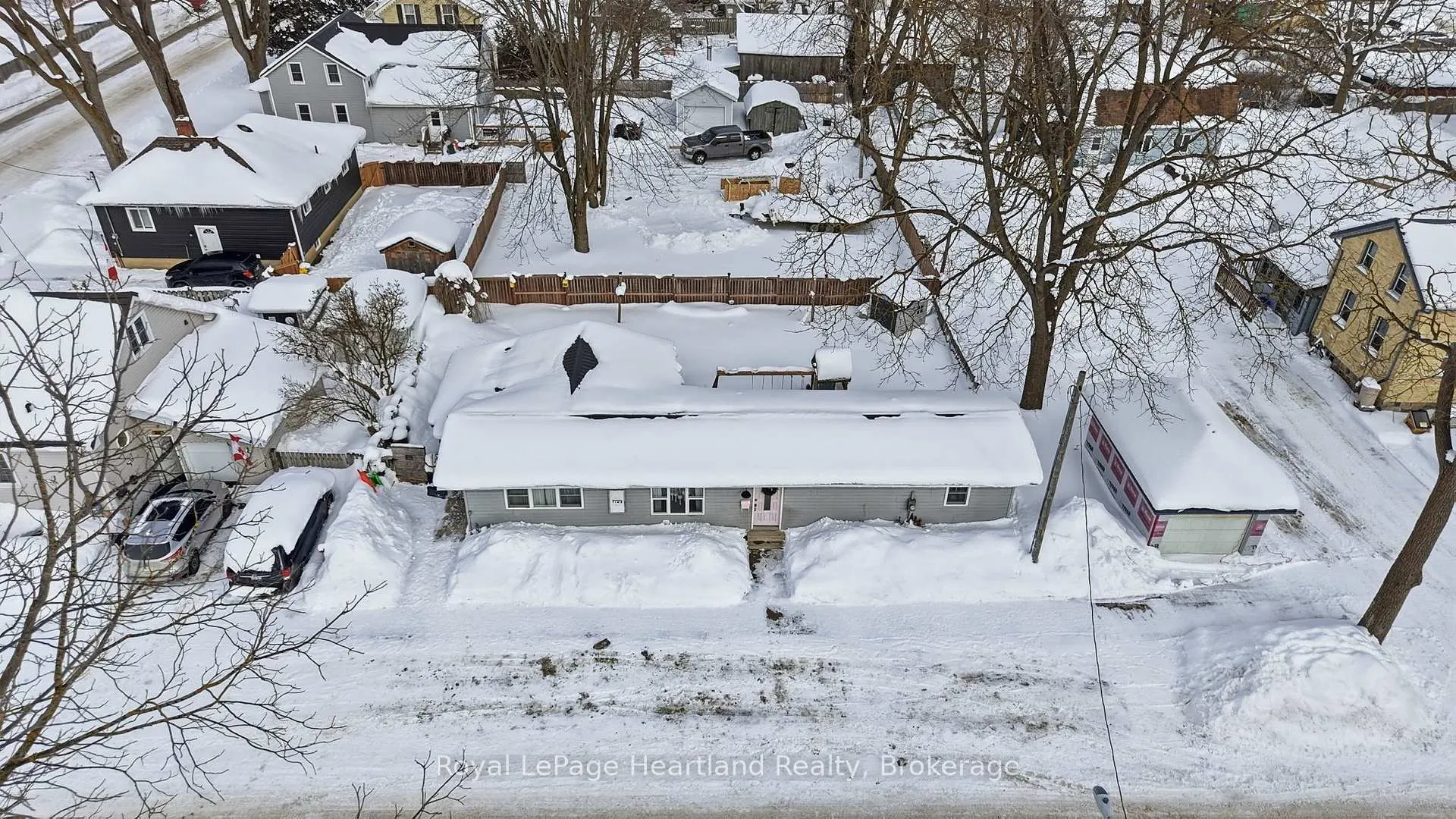 Photo 23 of 17 Clarke Street S, Minto — HOMEH