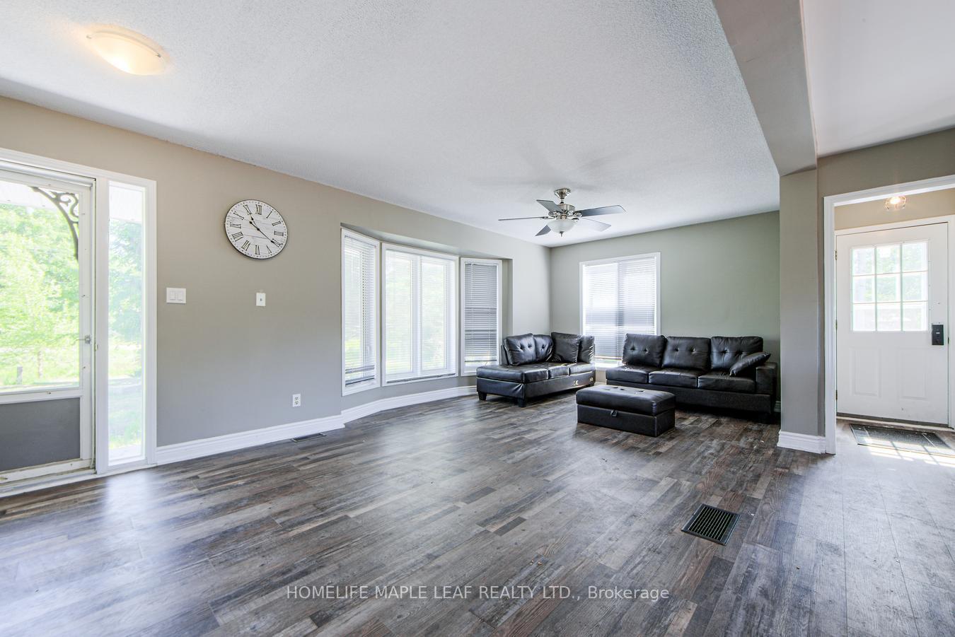 Photo 5 of 927 #97 Regional Road, Hamilton, Freelton — HOMEH