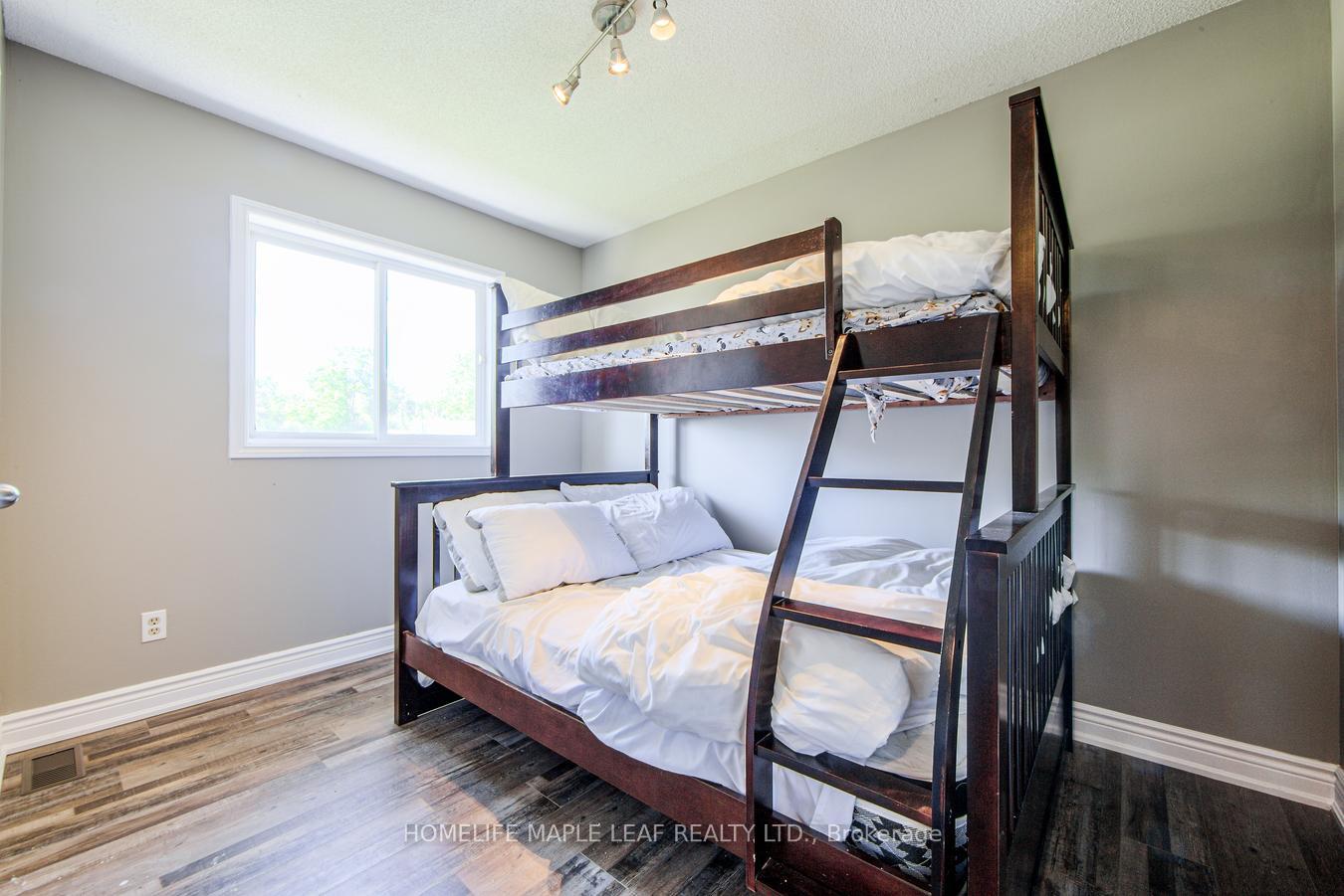 Photo 20 of 927 #97 Regional Road, Hamilton, Freelton — HOMEH