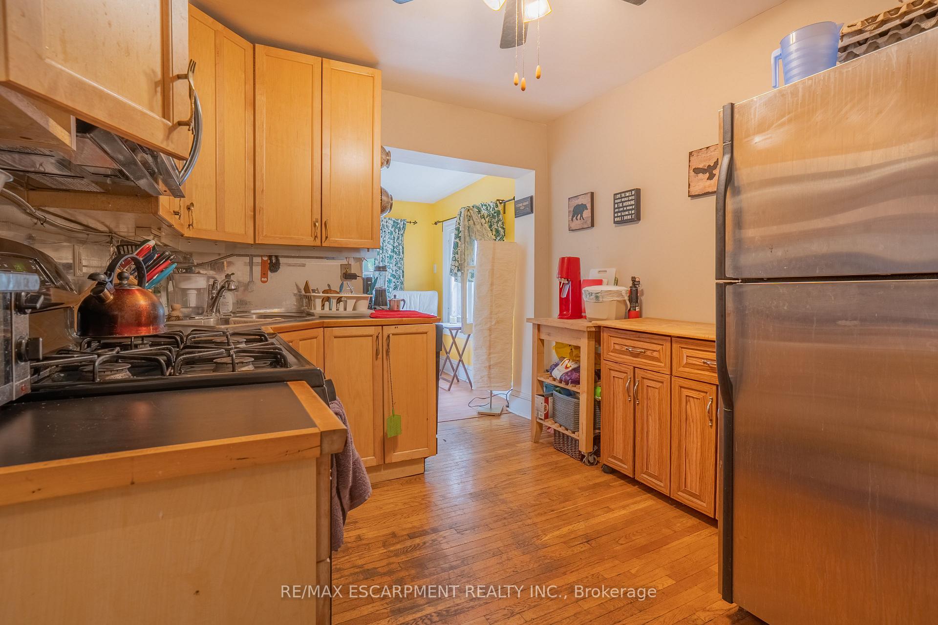Photo 14 of 175 Burris Street, Hamilton, St. Clair — HOMEH