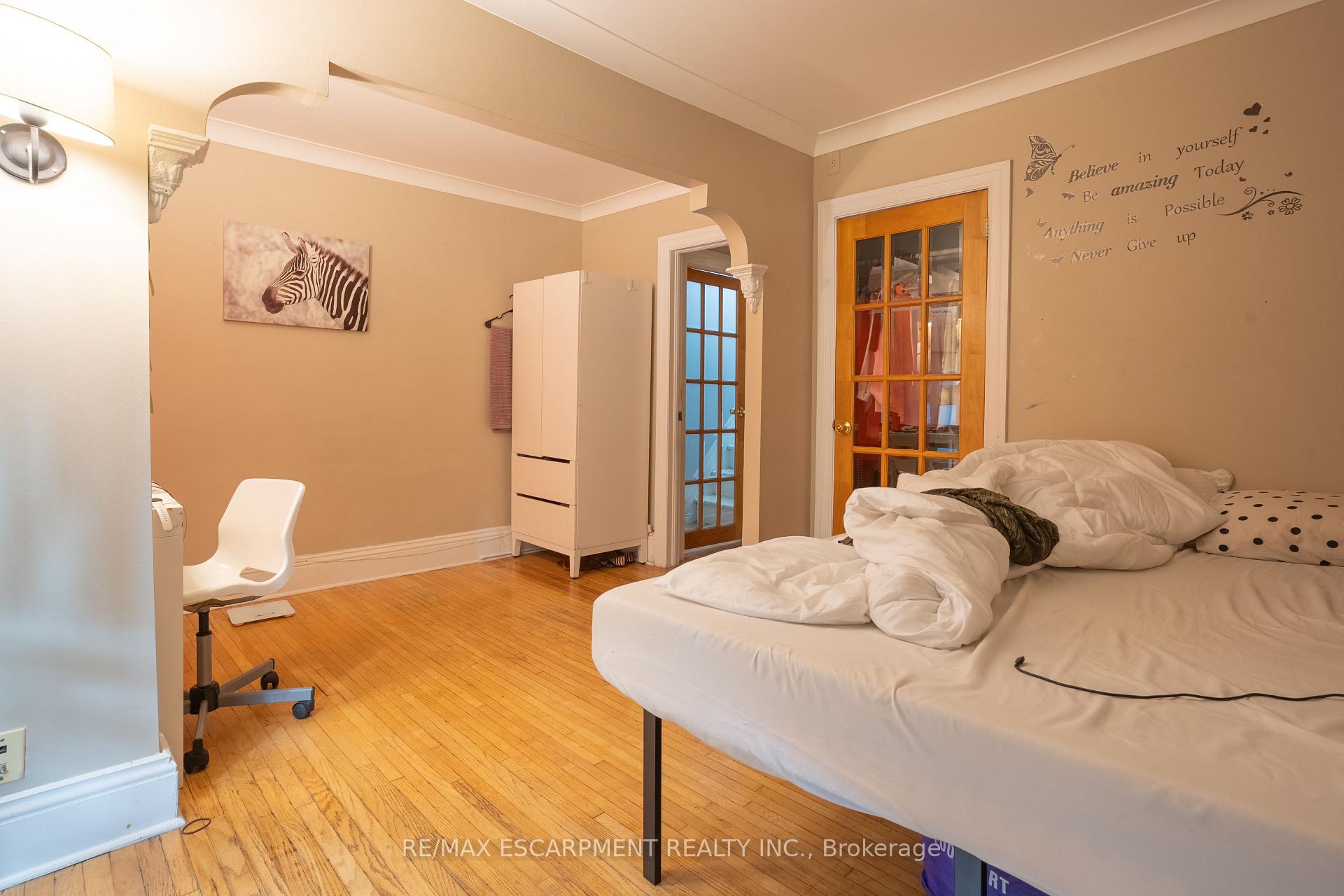Photo 30 of 175 Burris Street, Hamilton, St. Clair — HOMEH