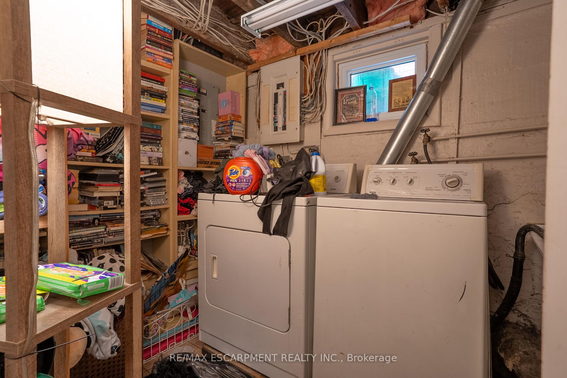 Photo 45 of 175 Burris Street, Hamilton, St. Clair — HOMEH