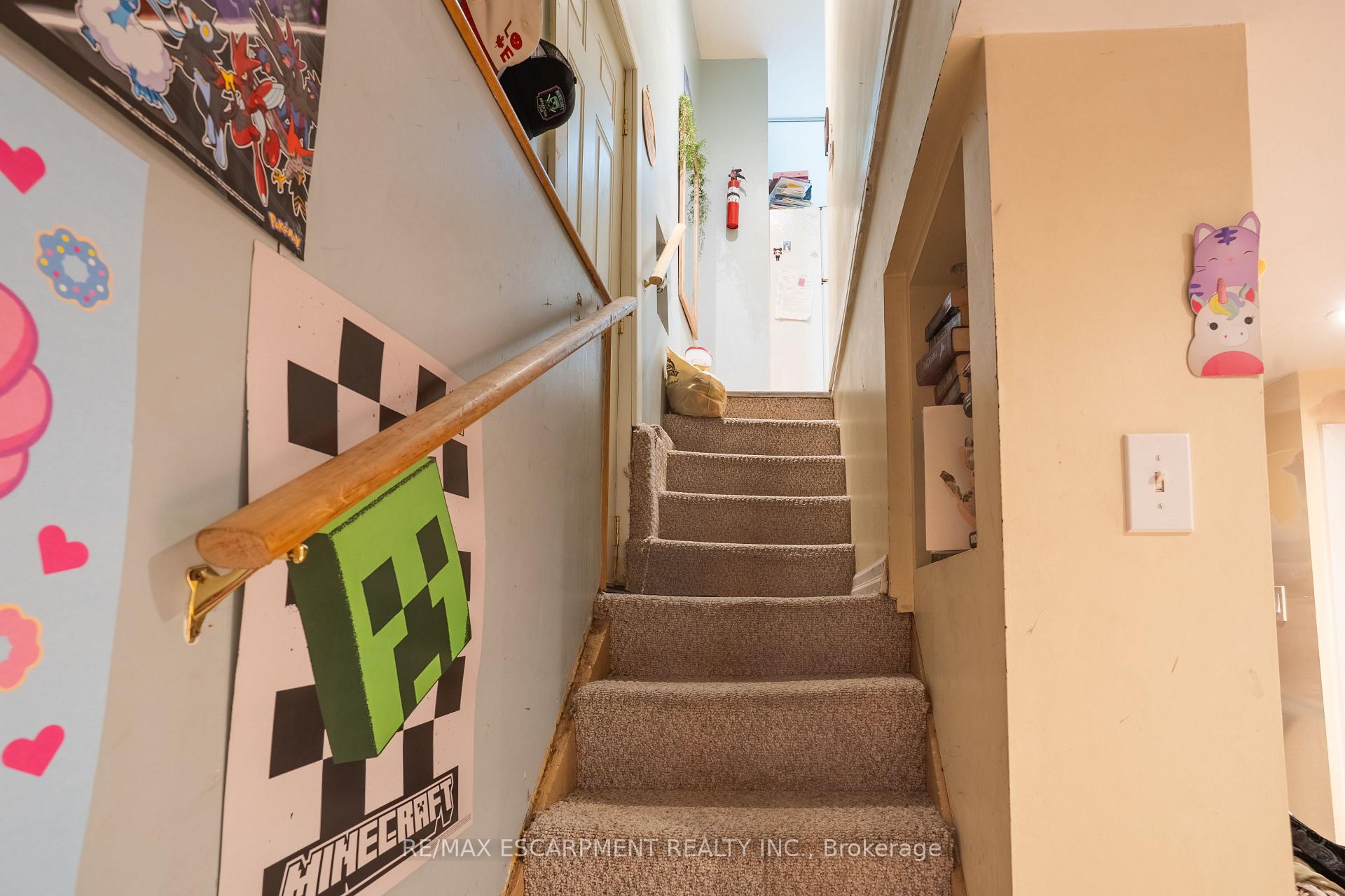 Photo 37 of 175 Burris Street, Hamilton, St. Clair — HOMEH