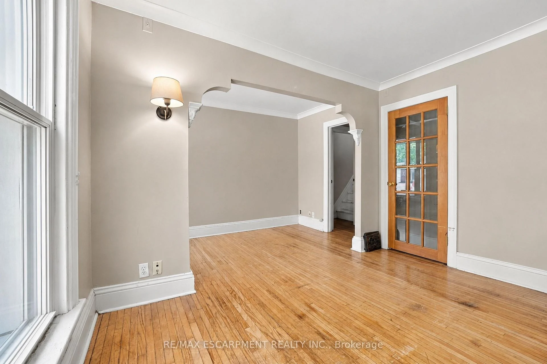 Photo 7 of 175 Burris Street, Hamilton, St. Clair — HOMEH