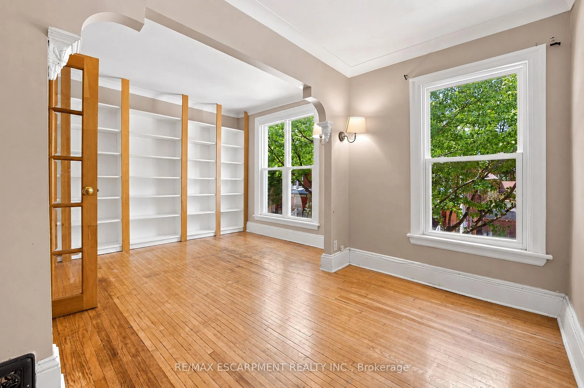 Photo 36 of 175 Burris Street, Hamilton, St. Clair — HOMEH
