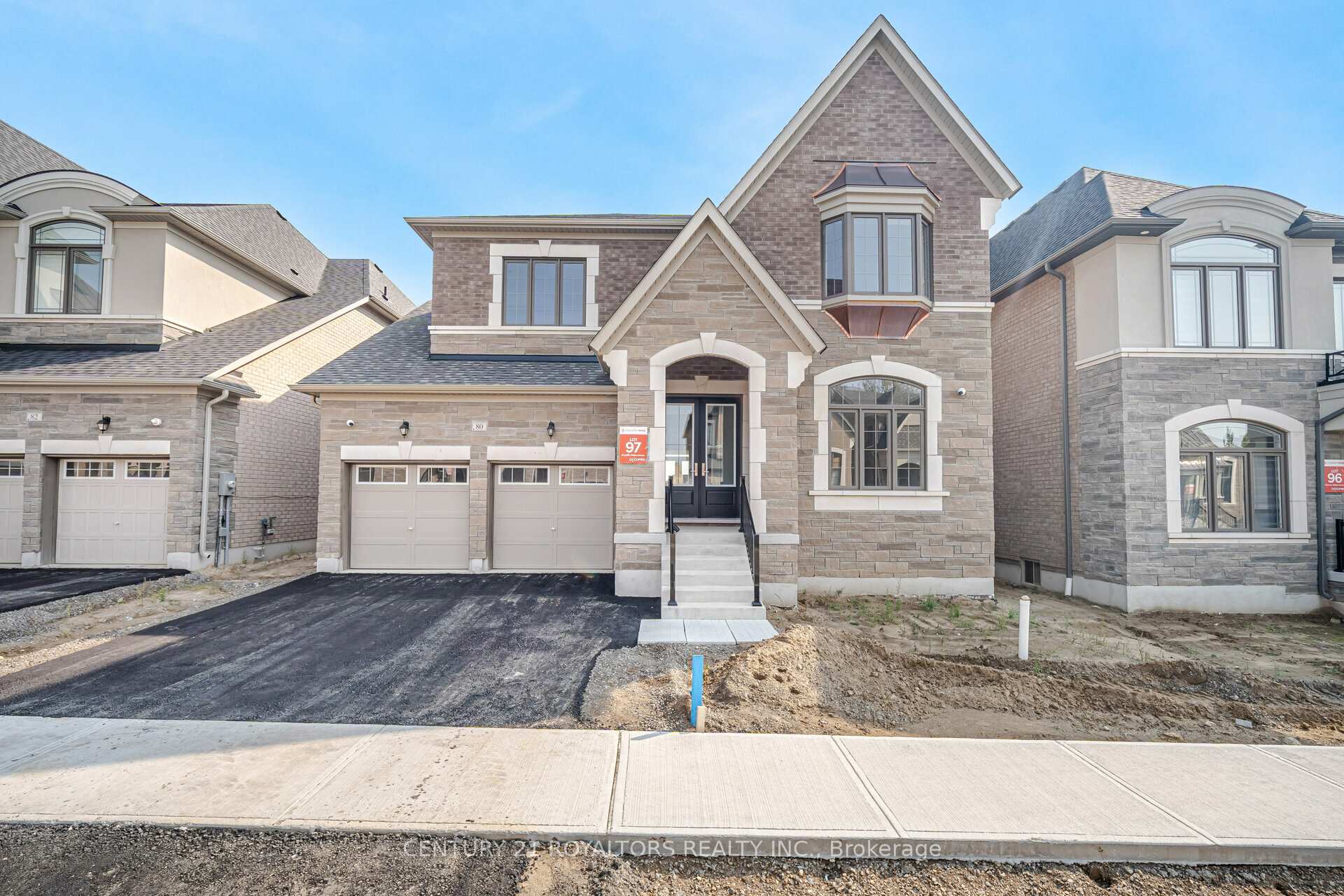 Photo 4 of 80 James Walker Avenue, Caledon, Caledon East — HOMEH