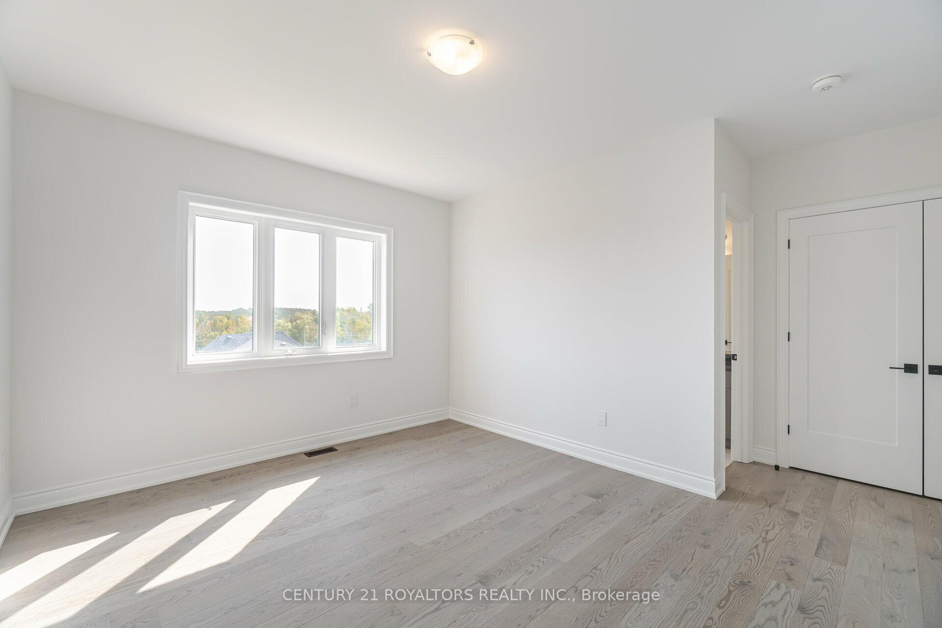 Photo 48 of 80 James Walker Avenue, Caledon, Caledon East — HOMEH