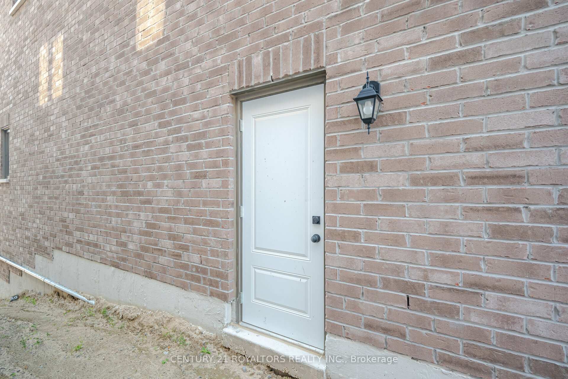 Photo 47 of 80 James Walker Avenue, Caledon, Caledon East — HOMEH