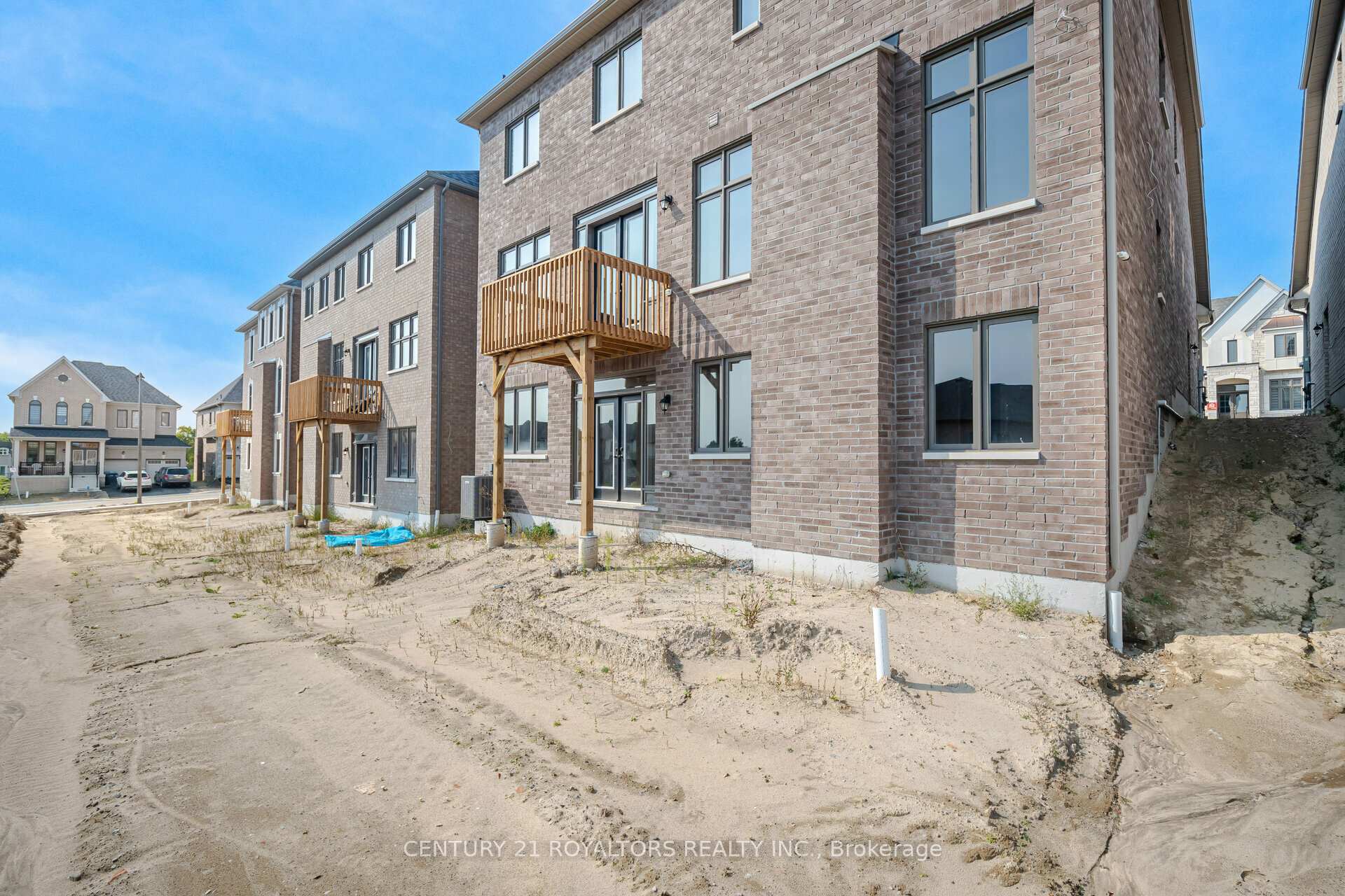 Photo 46 of 80 James Walker Avenue, Caledon, Caledon East — HOMEH