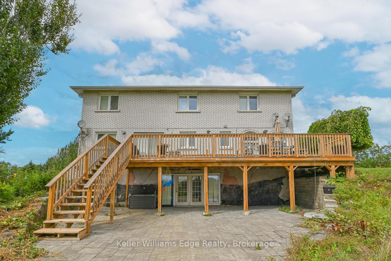 Photo 48 of 282 Book Road E, Hamilton, Airport Employment Area — HOMEH