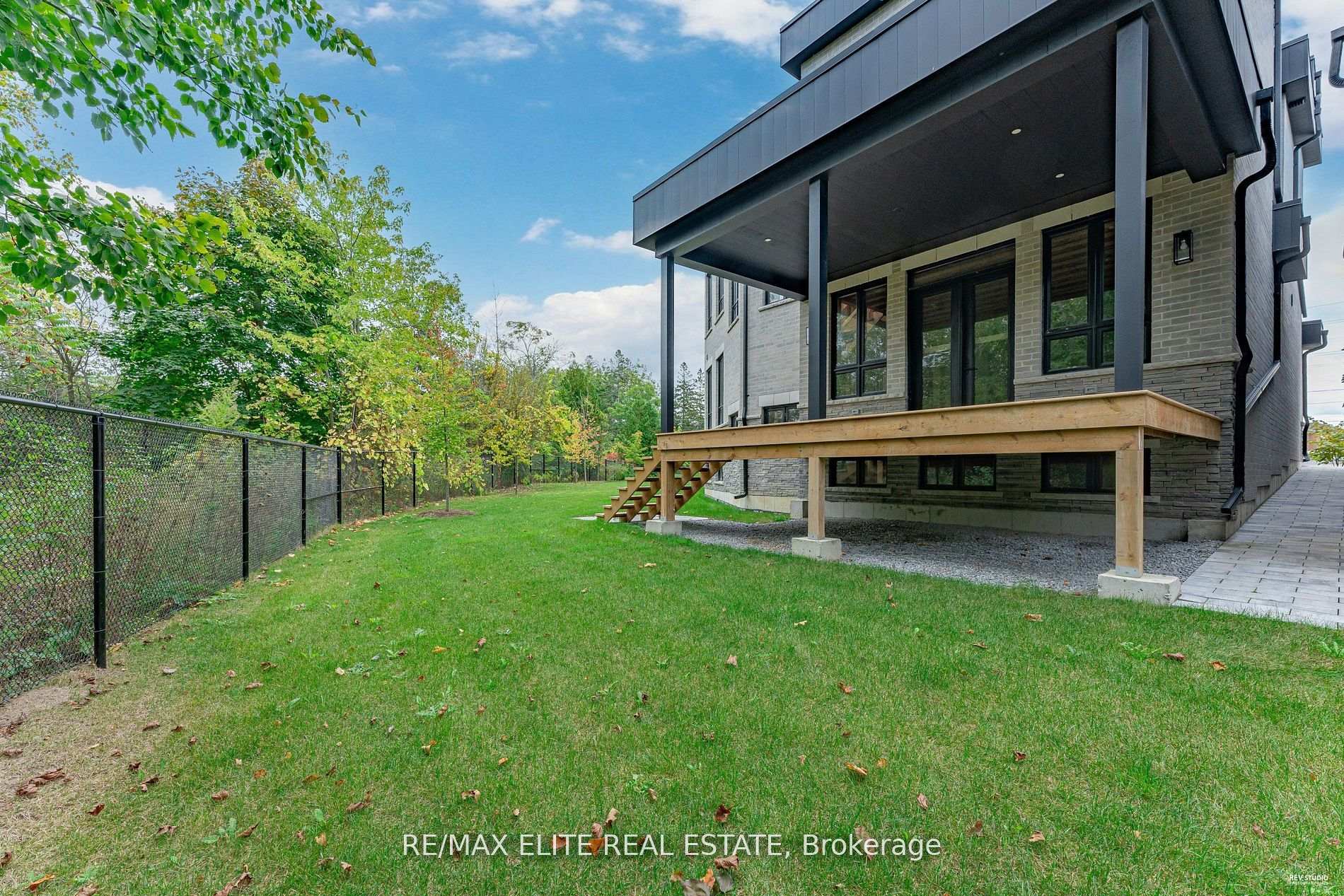 Photo 10 of 6 Tidmarsh Lane, Ajax, Central West — HOMEH