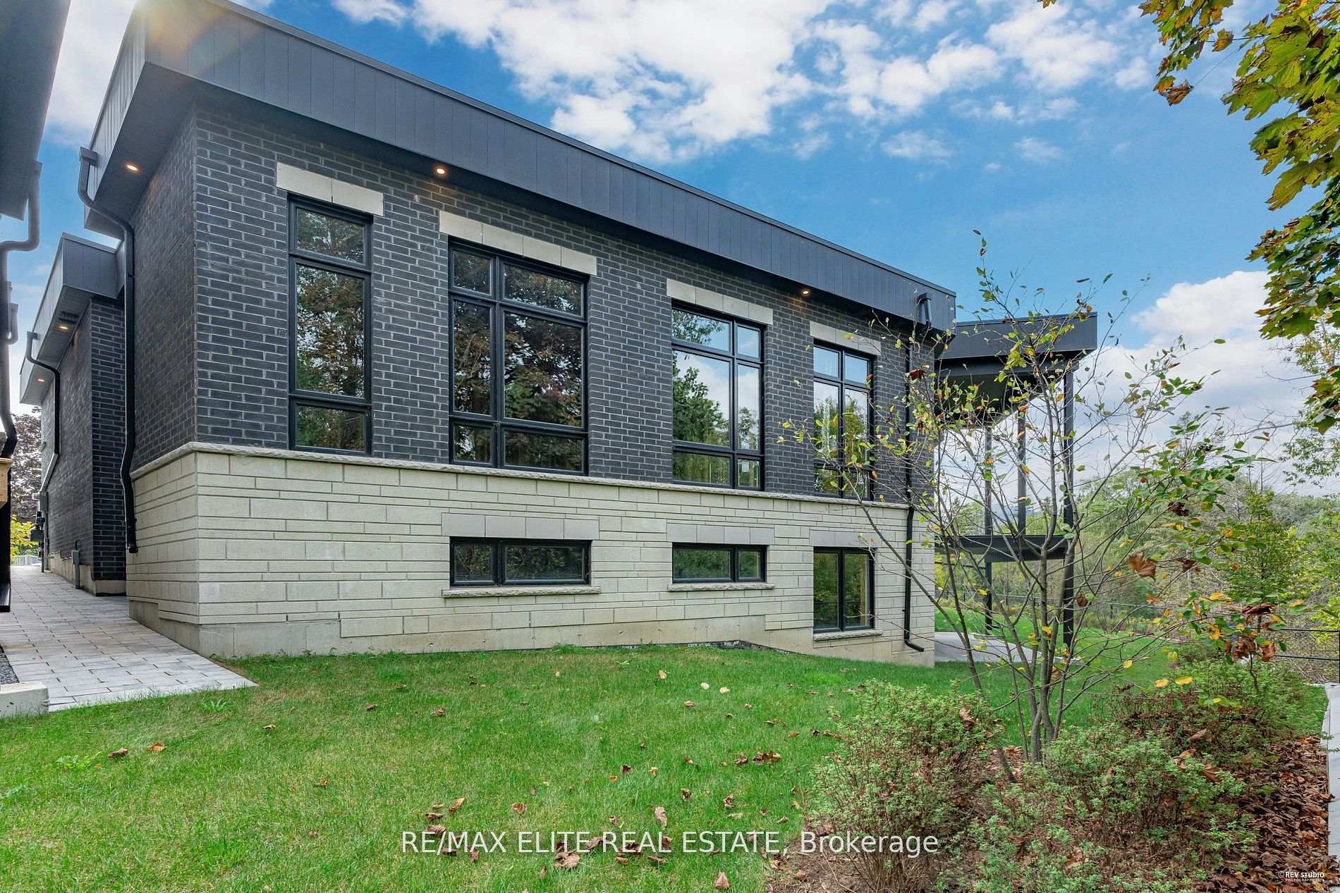 Photo 6 of 8 Tidmarsh Lane, Ajax, Central West — HOMEH