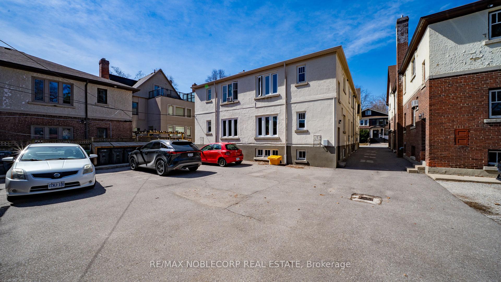 Photo 13 of 809-811 Duplex Avenue, Toronto, Lawrence Park South — HOMEH