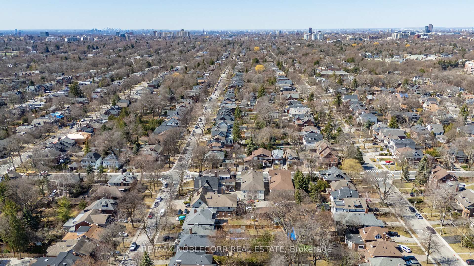 Photo 7 of 809-811 Duplex Avenue, Toronto, Lawrence Park South — HOMEH