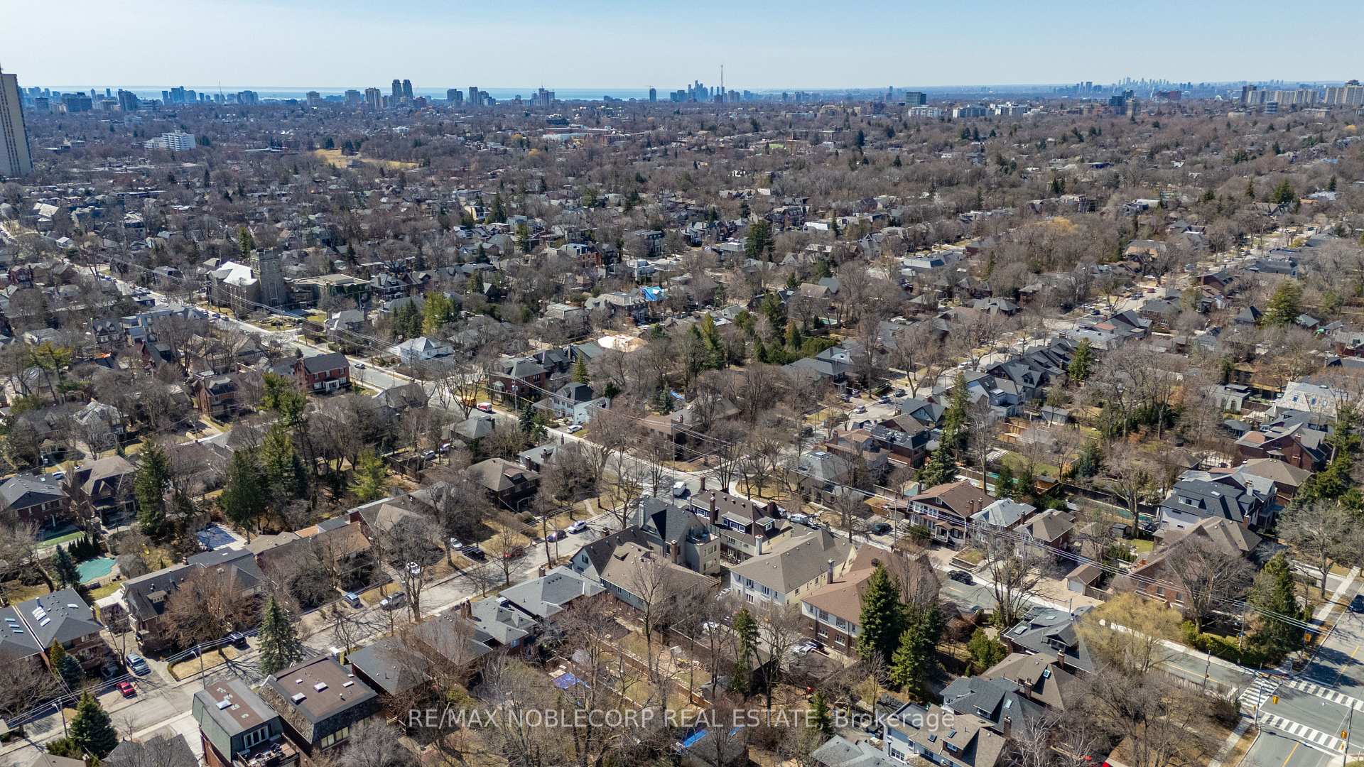 Photo 11 of 809-811 Duplex Avenue, Toronto, Lawrence Park South — HOMEH