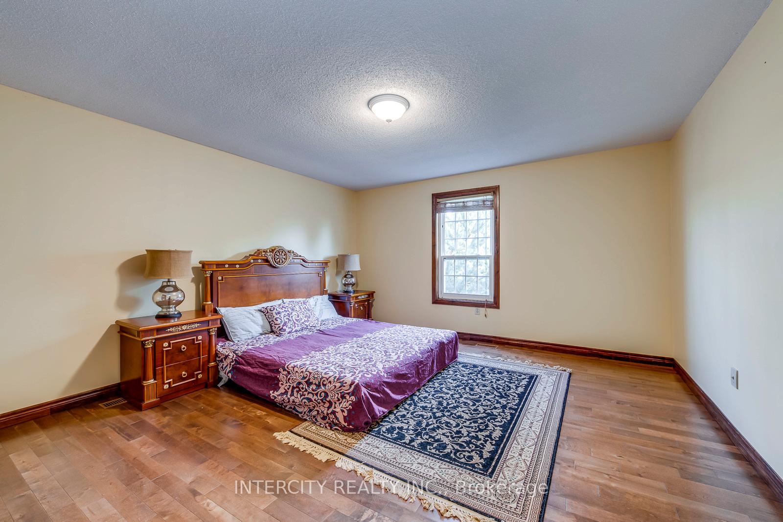 Photo 23 of 2764 Governors Road, Hamilton, Rural Ancaster — HOMEH