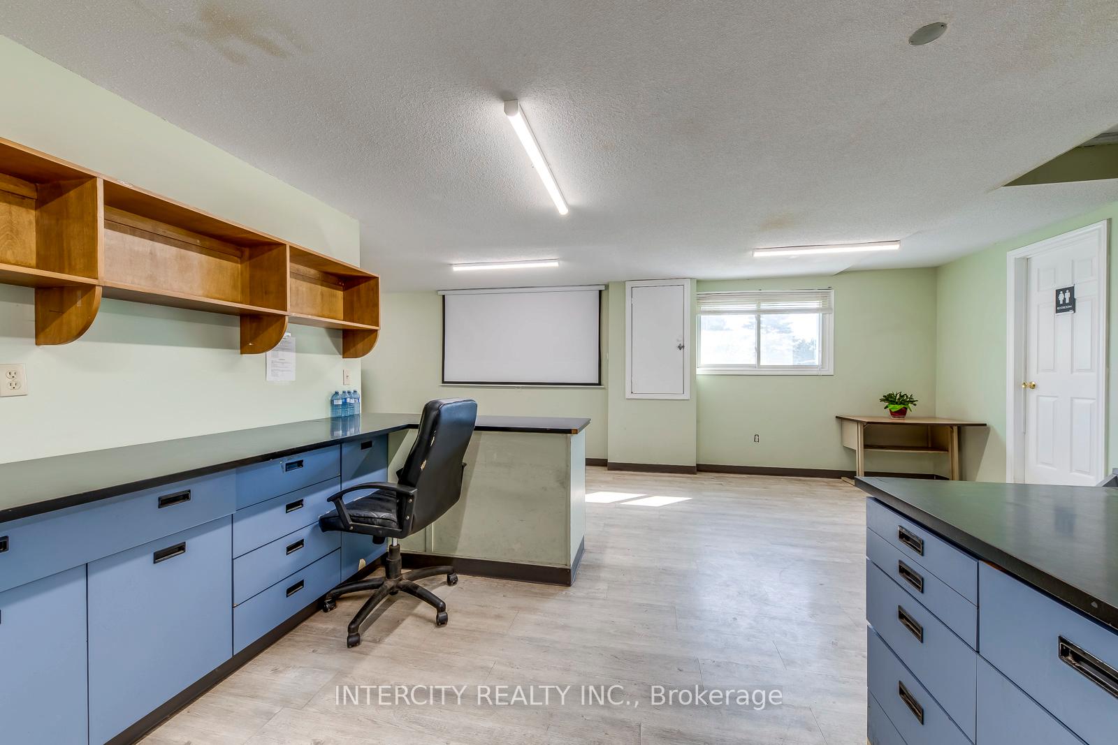 Photo 40 of 2764 Governors Road, Hamilton, Rural Ancaster — HOMEH