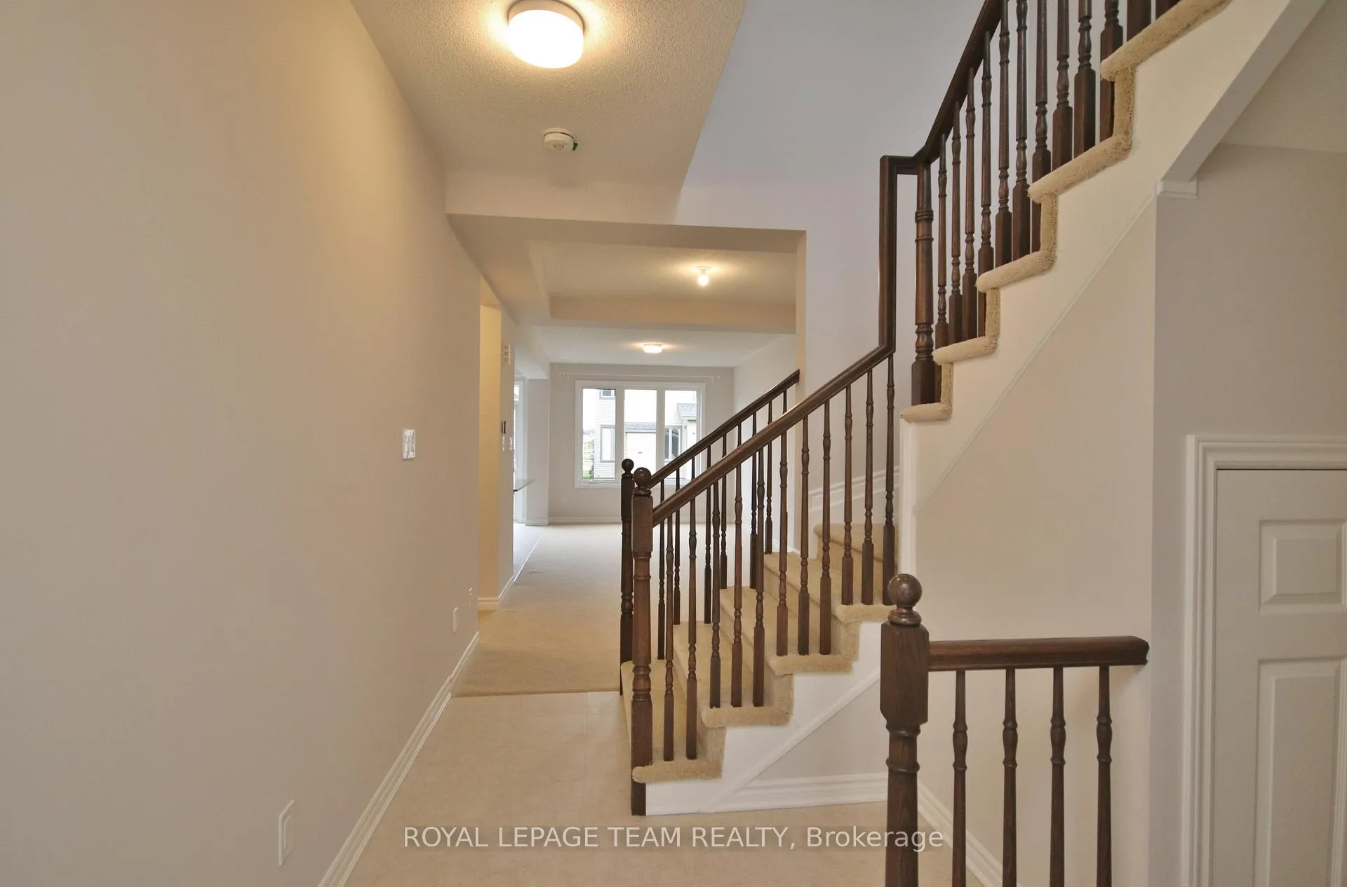 Photo 4 of 793 Brittanic Road, Ottawa, Kanata - Emerald Meadows/Trailwest — HOMEH