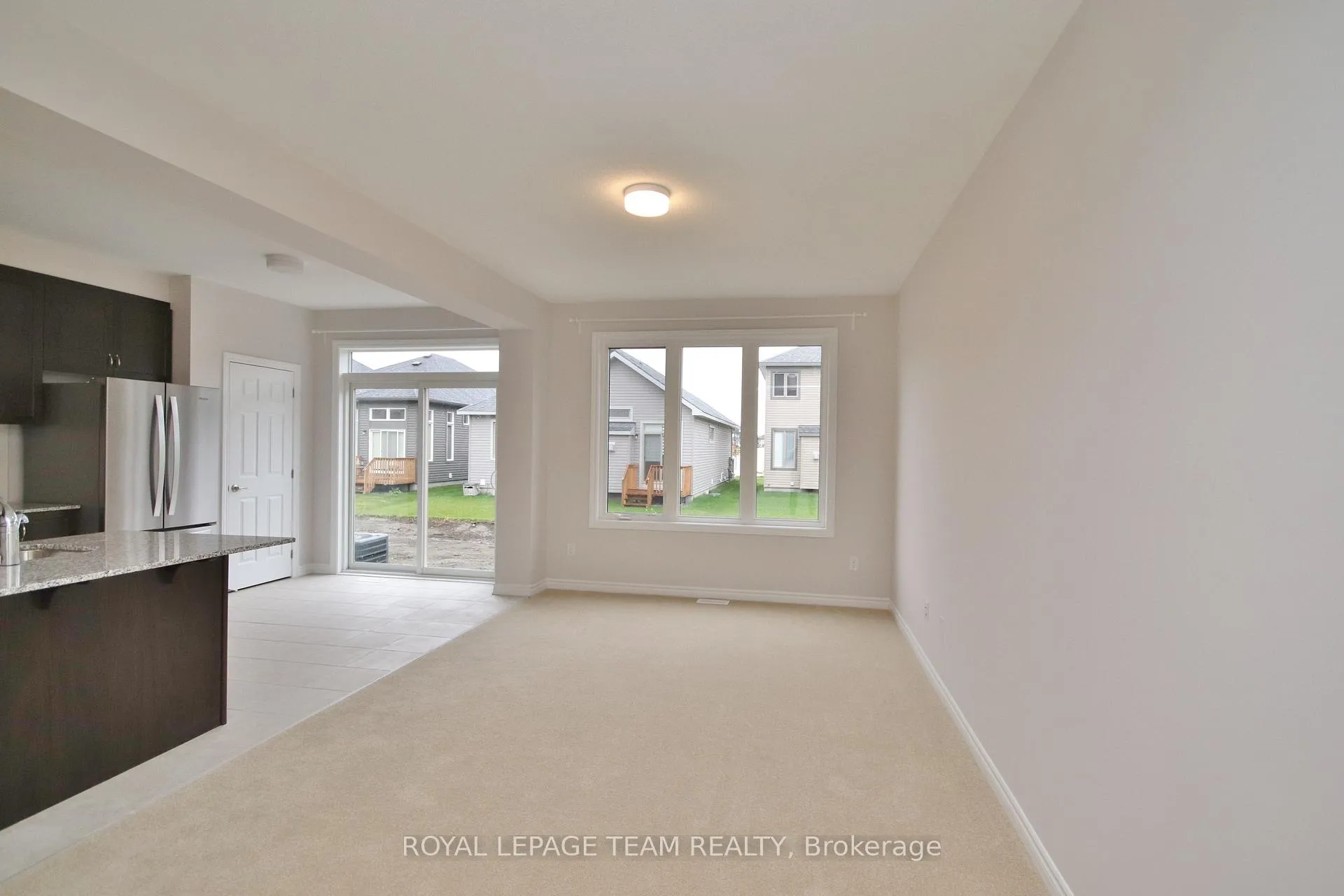 Photo 5 of 793 Brittanic Road, Ottawa, Kanata - Emerald Meadows/Trailwest — HOMEH