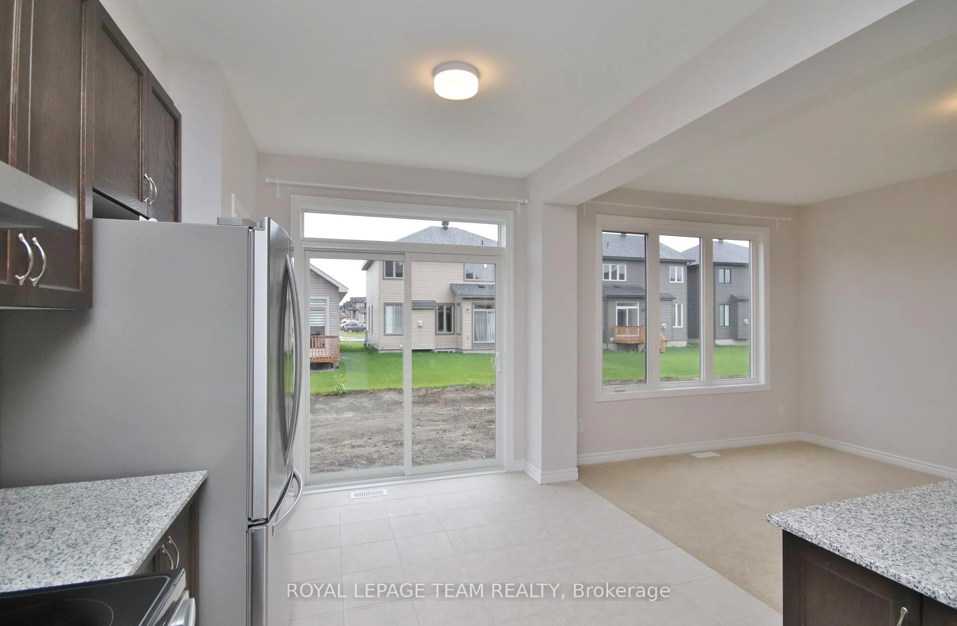 Photo 17 of 793 Brittanic Road, Ottawa, Kanata - Emerald Meadows/Trailwest — HOMEH