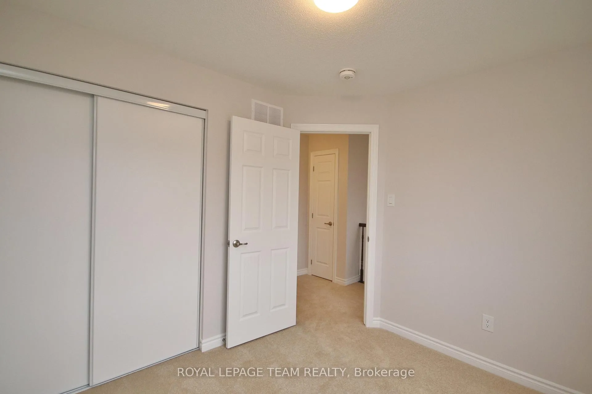 Photo 30 of 793 Brittanic Road, Ottawa, Kanata - Emerald Meadows/Trailwest — HOMEH