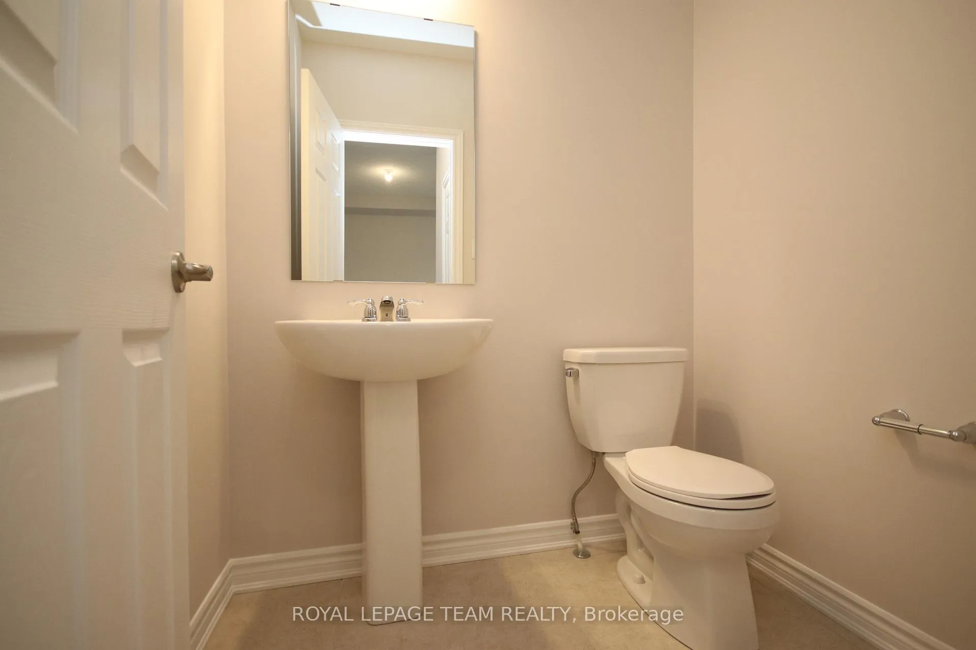 Photo 32 of 793 Brittanic Road, Ottawa, Kanata - Emerald Meadows/Trailwest — HOMEH