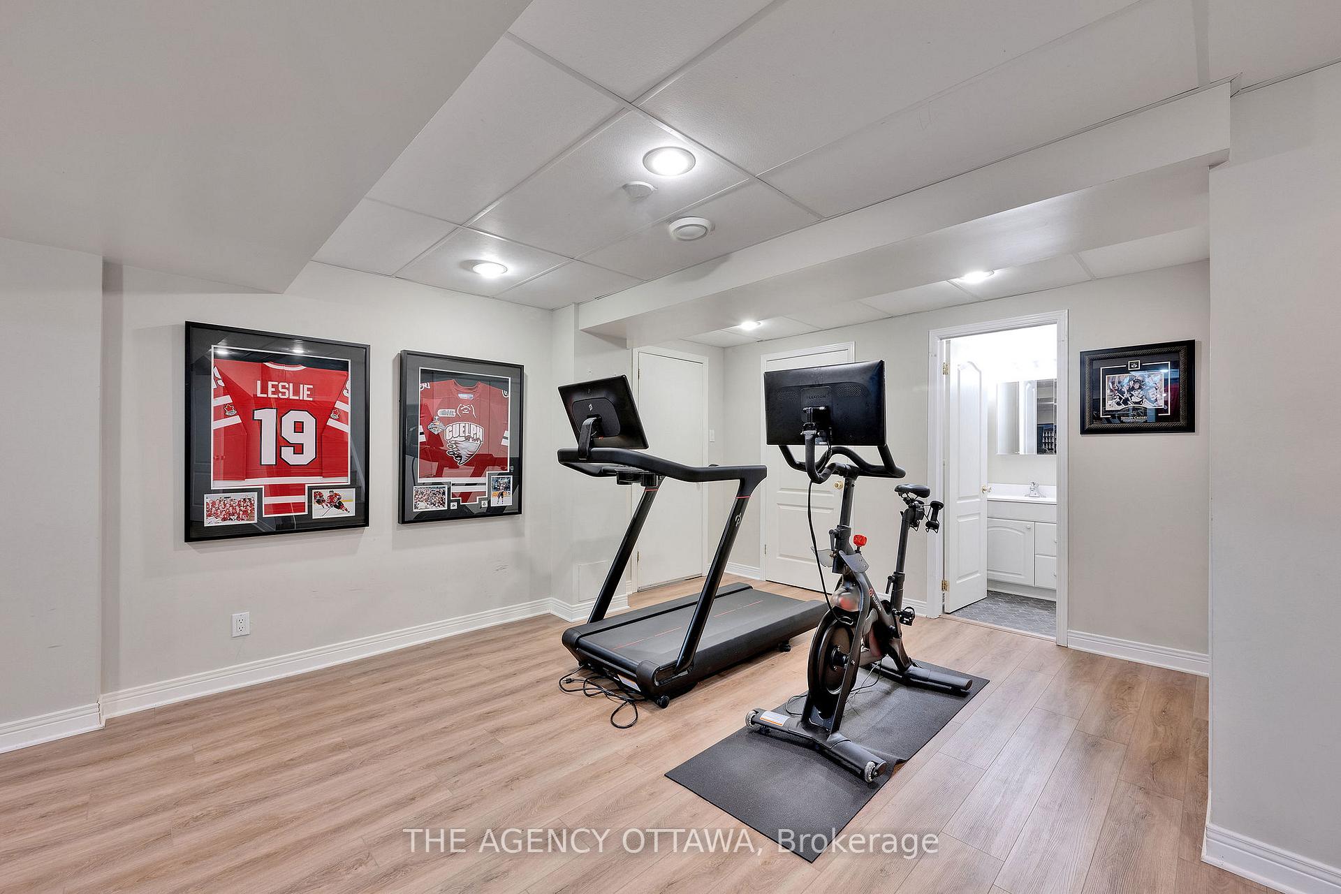 Photo 39 of 19 Forestglade Crescent, Ottawa, Hunt Club Park — HOMEH